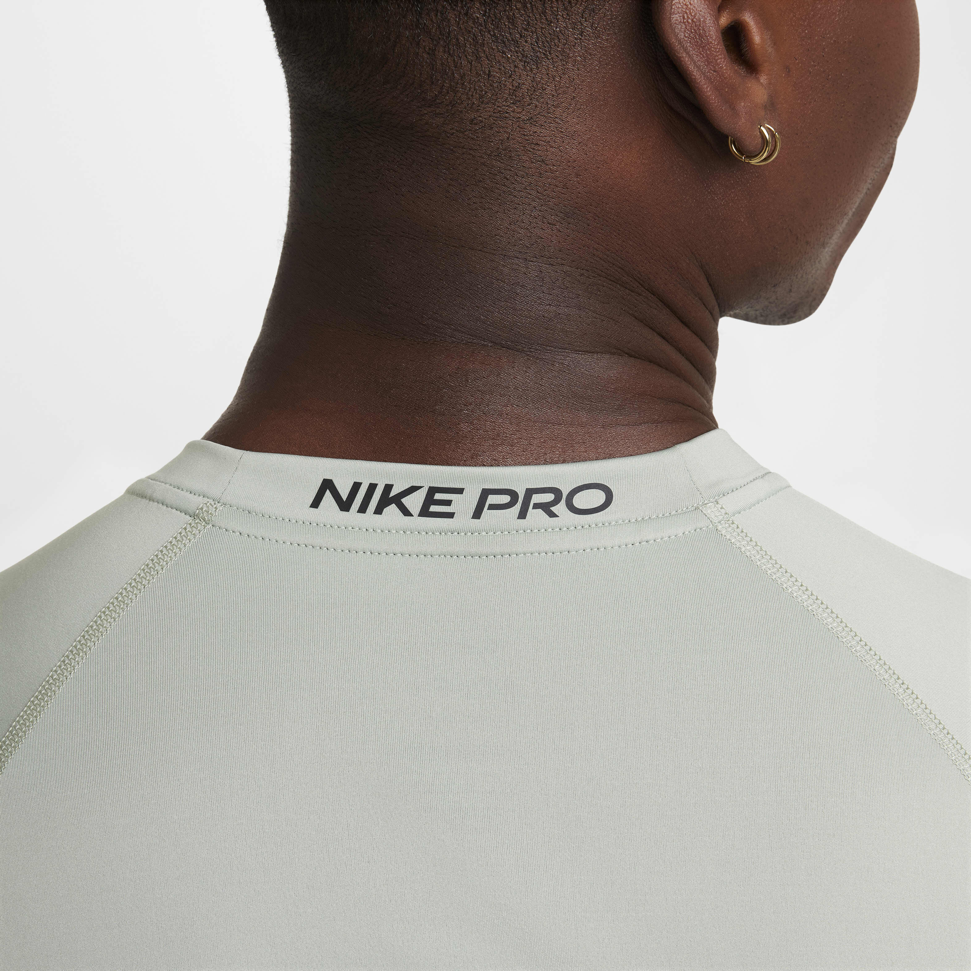 Nike Pro image number 4