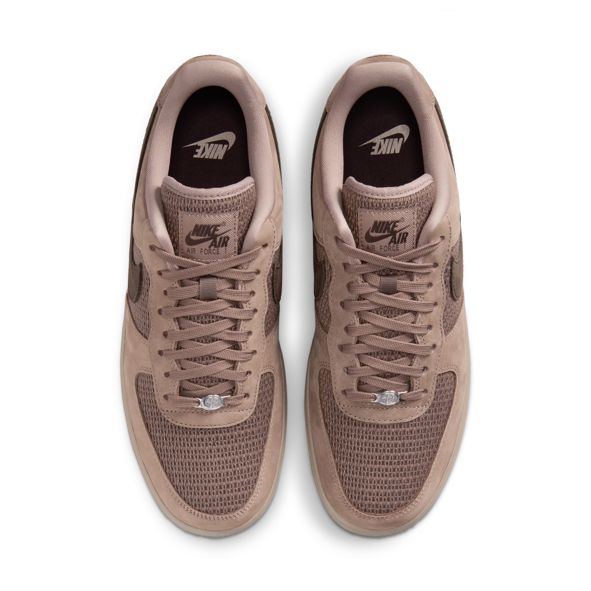 Nike Air Force 1 '07 LV8 image number 3