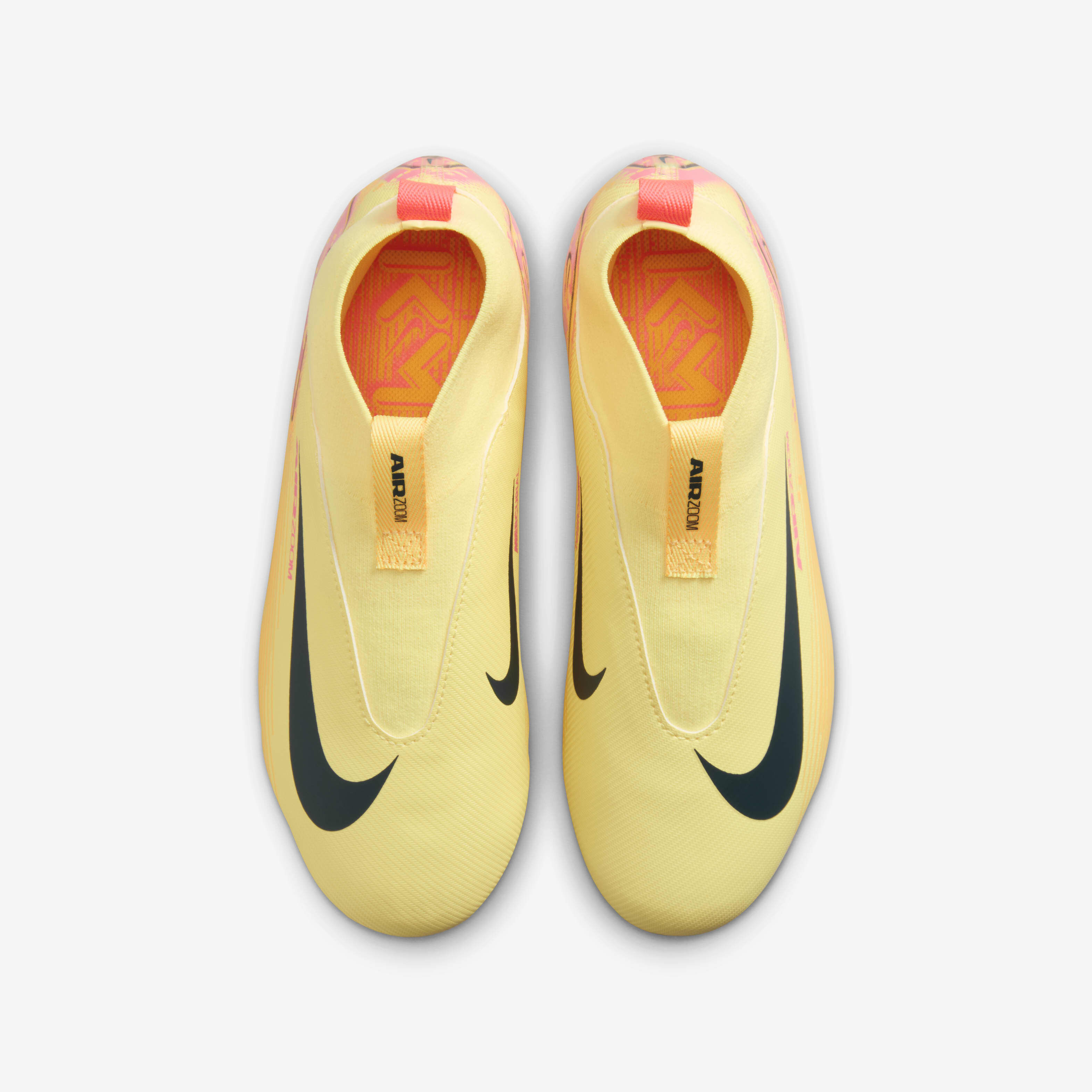 Nike Jr. Mercurial Superfly 10 Academy 'Kylian Mbapp&eacute;' image number 3