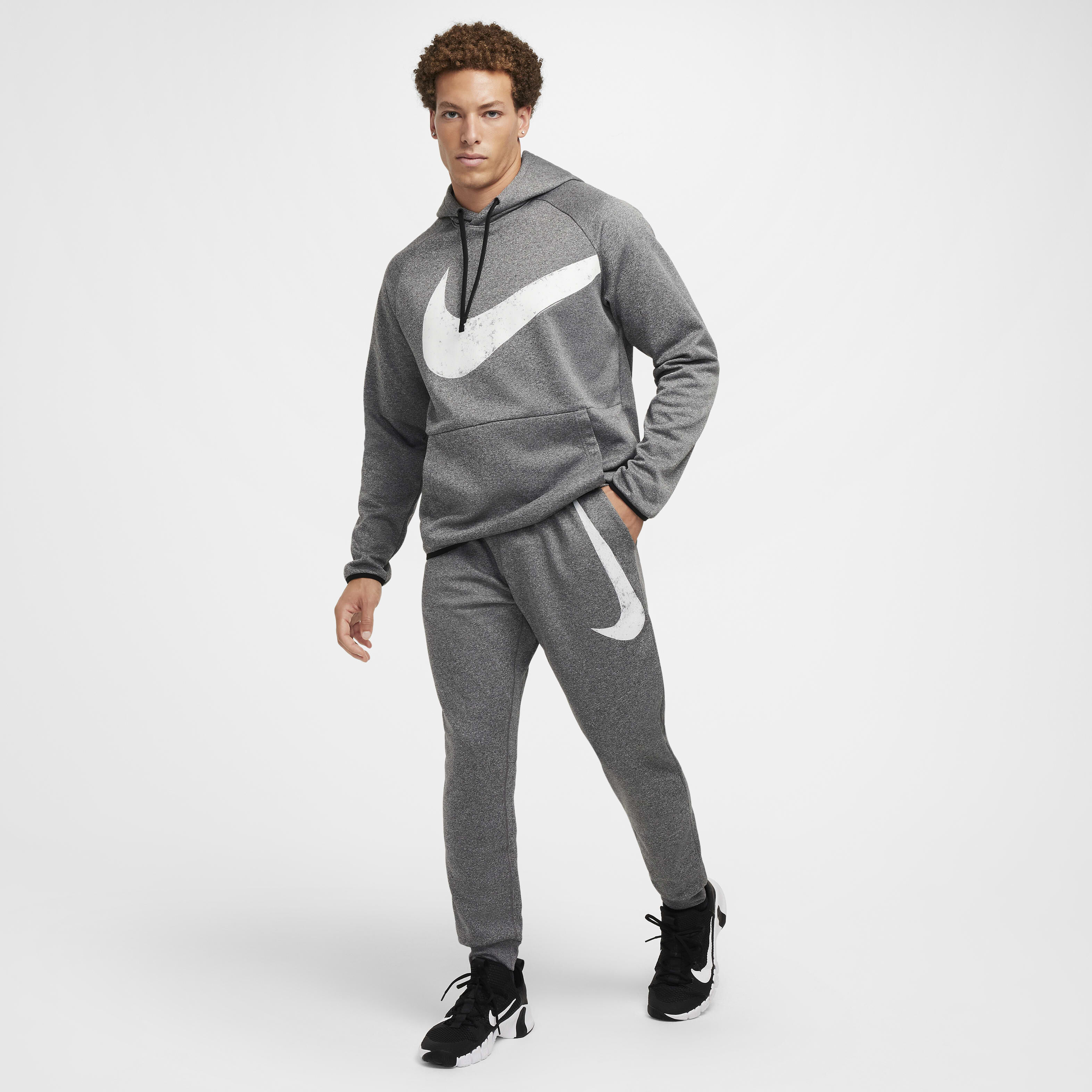 楽天市場】ナイキ NIKE Therma-FIT スフィア チャレンジャー 撥