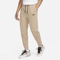 Nike Sportswear Tech Fleece