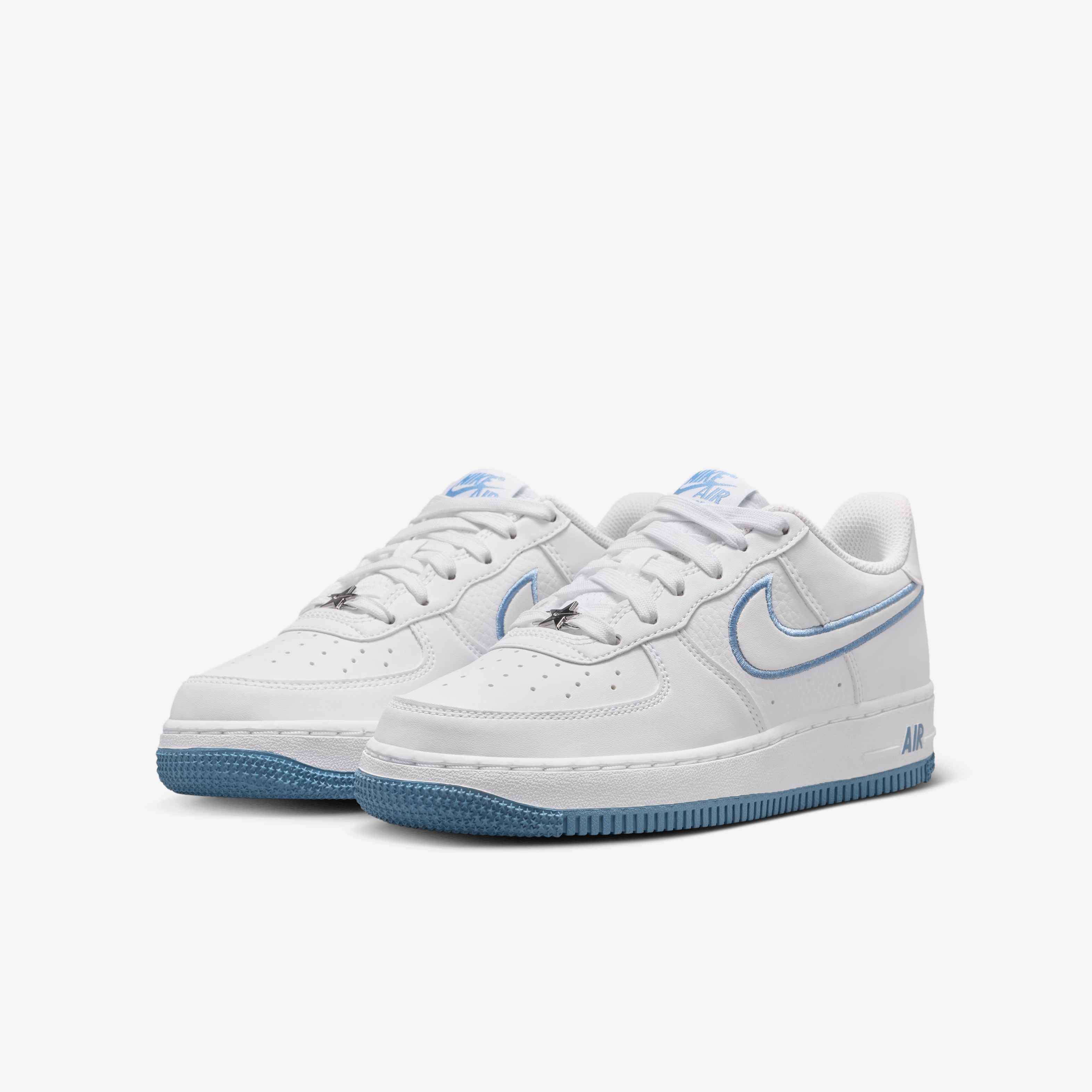 Nike Air Force 1 image number 4