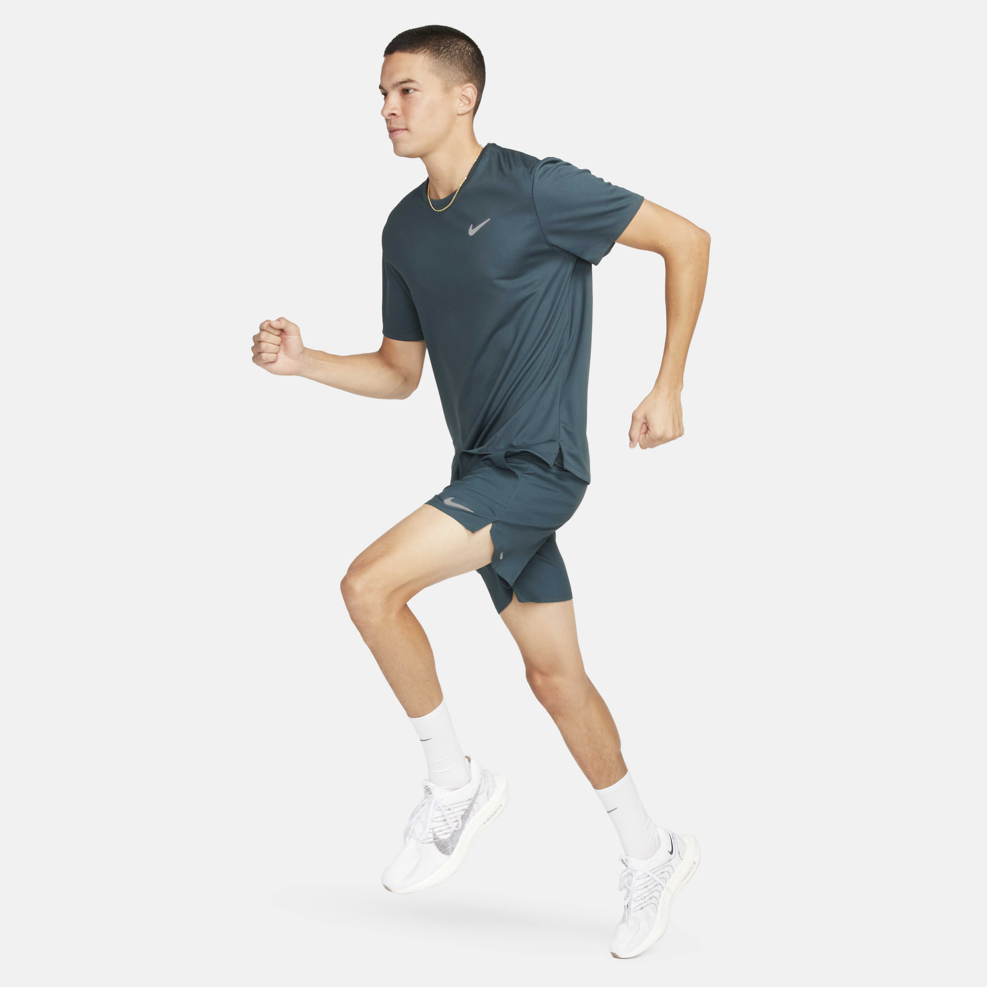 Nike Miler image number 4