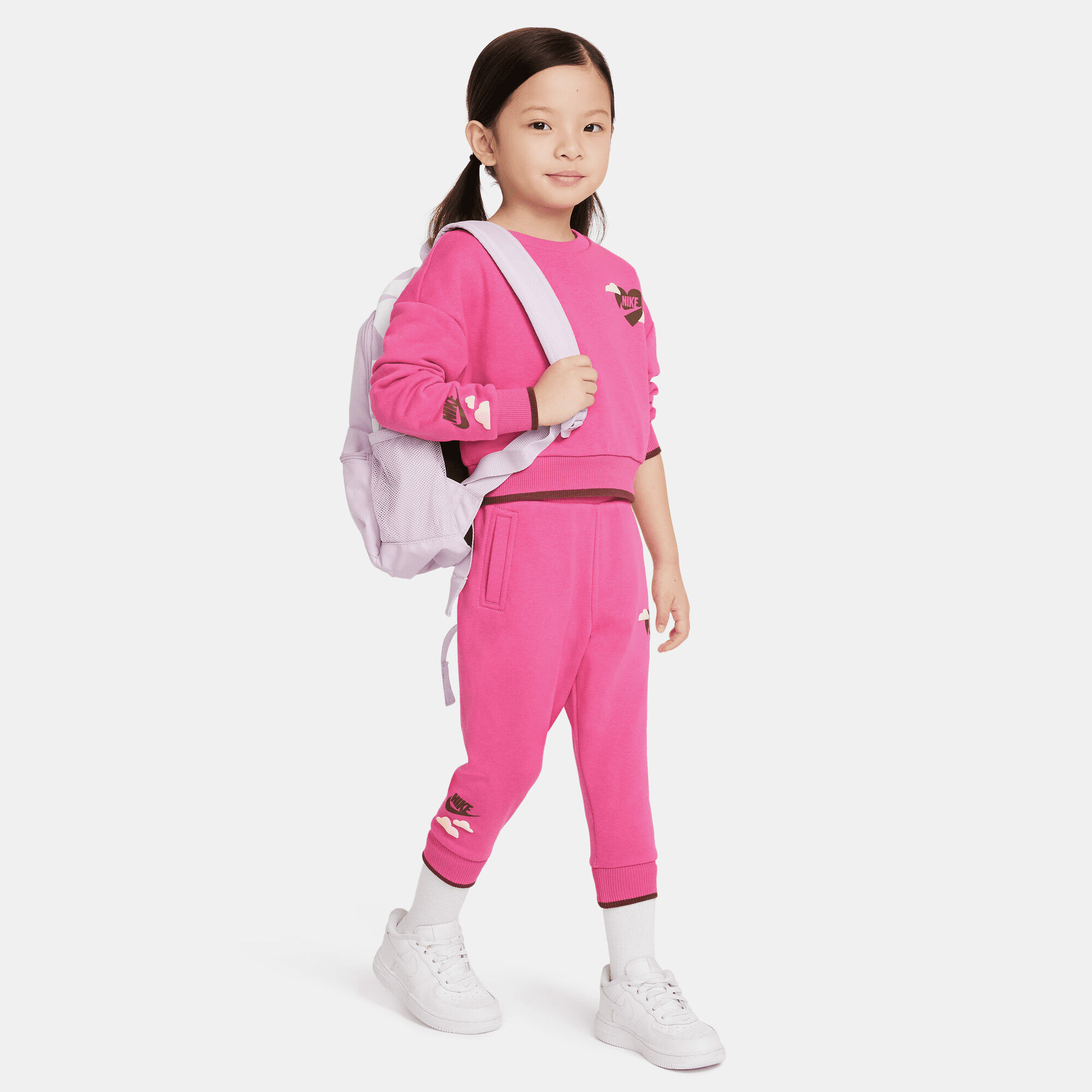 Nike Sweet Swoosh image number 4