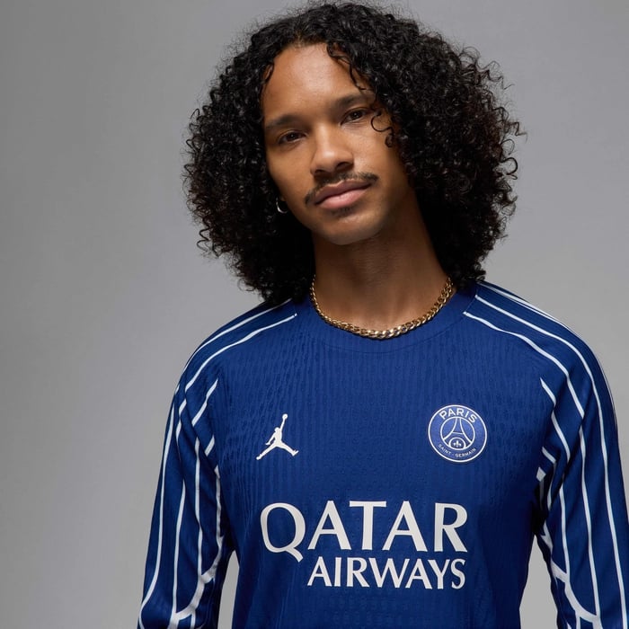 Paris Saint-Germain 2024/25 Match Fourth image number 2 Paris Saint-Germain 2024/25 Match Fourth image number 2
