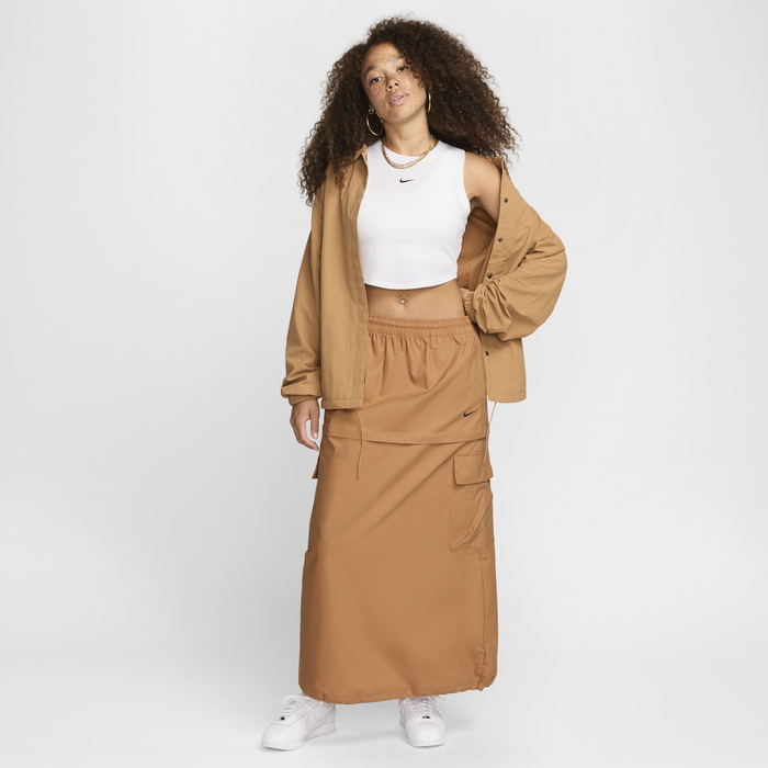 Nike Sportswear Essential image number 8 Nike Sportswear Essential image number 8