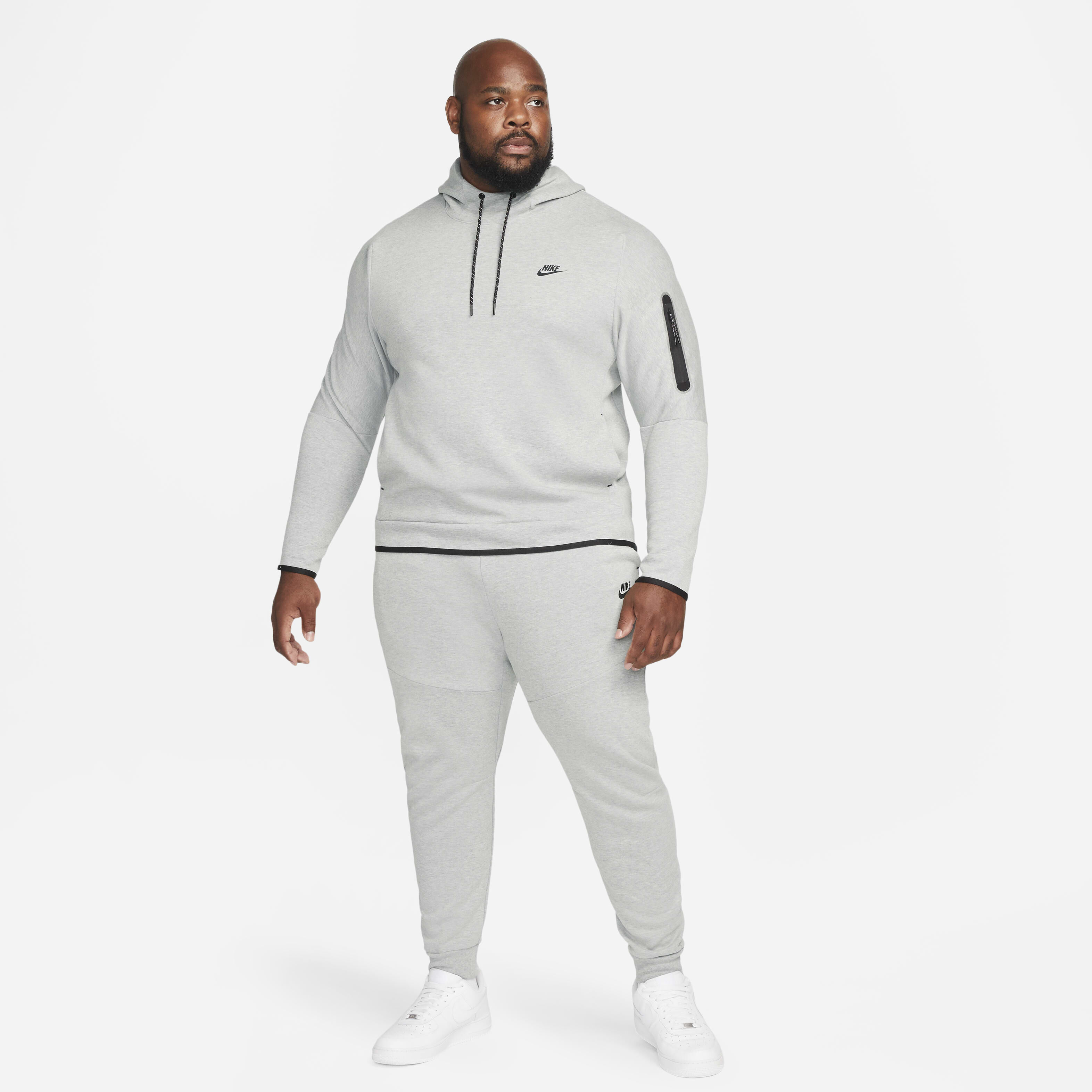 Nike Sportswear Tech Fleece image number 11