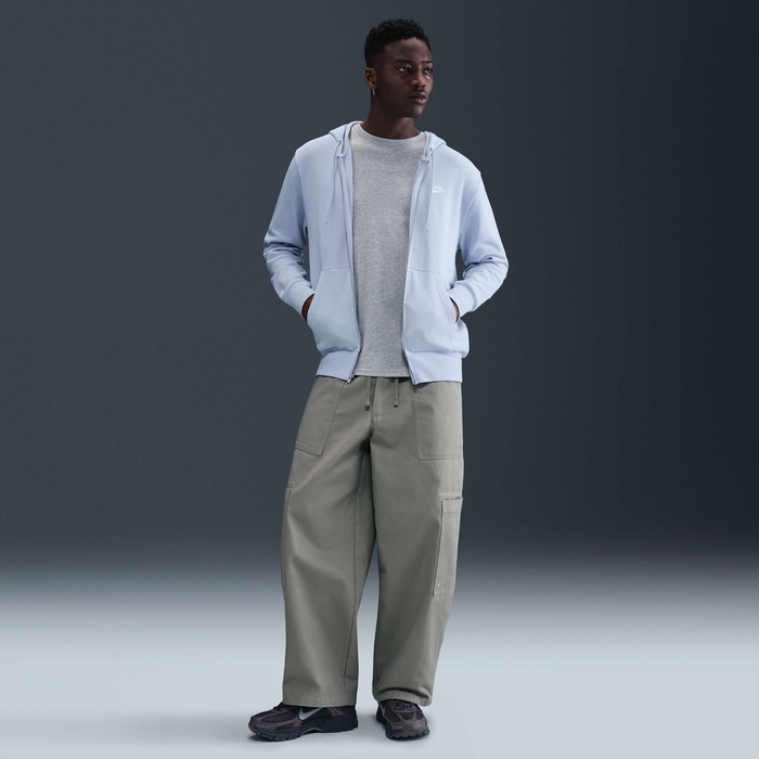 Nike Club image number 3 Nike Club image number 3