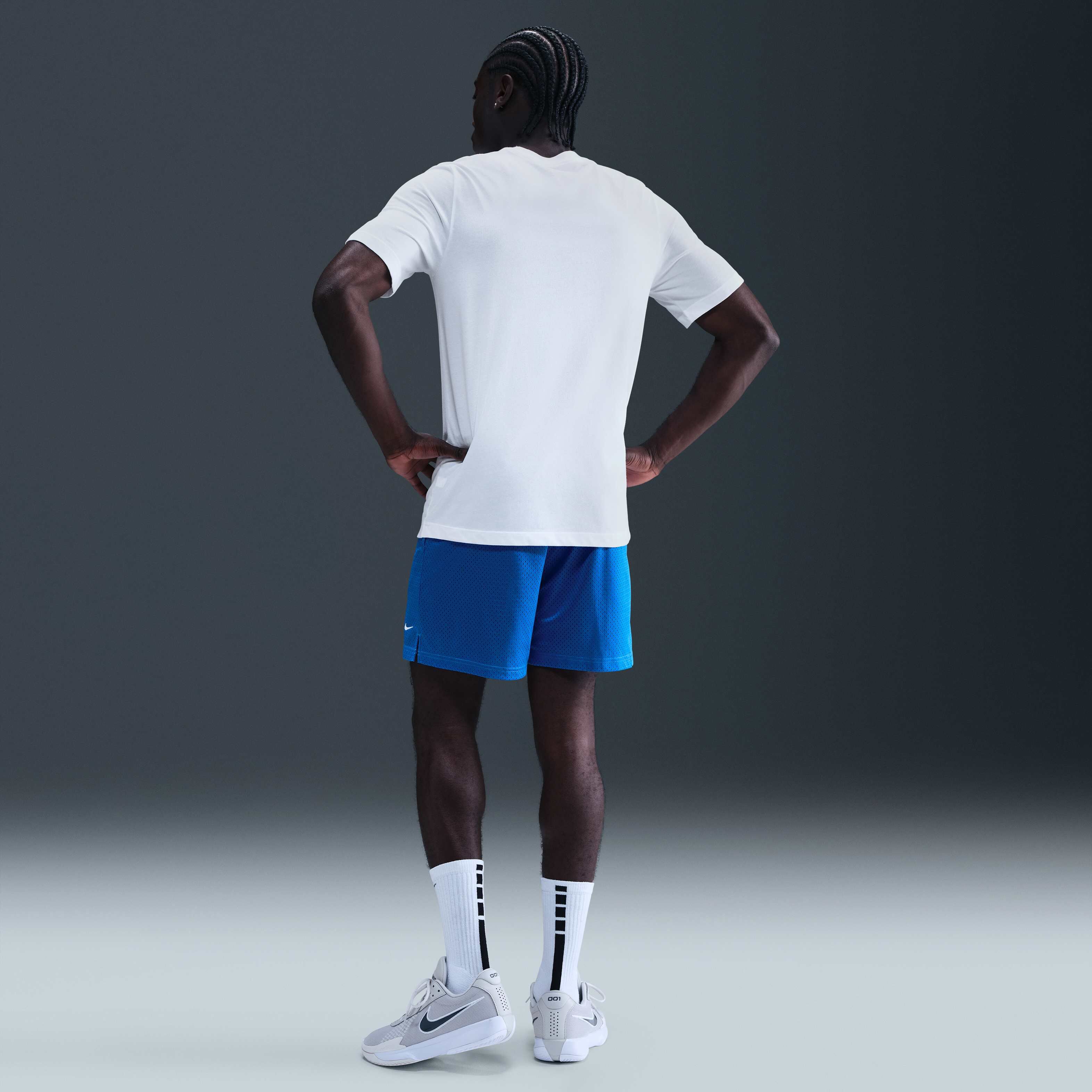 Nike image number 3