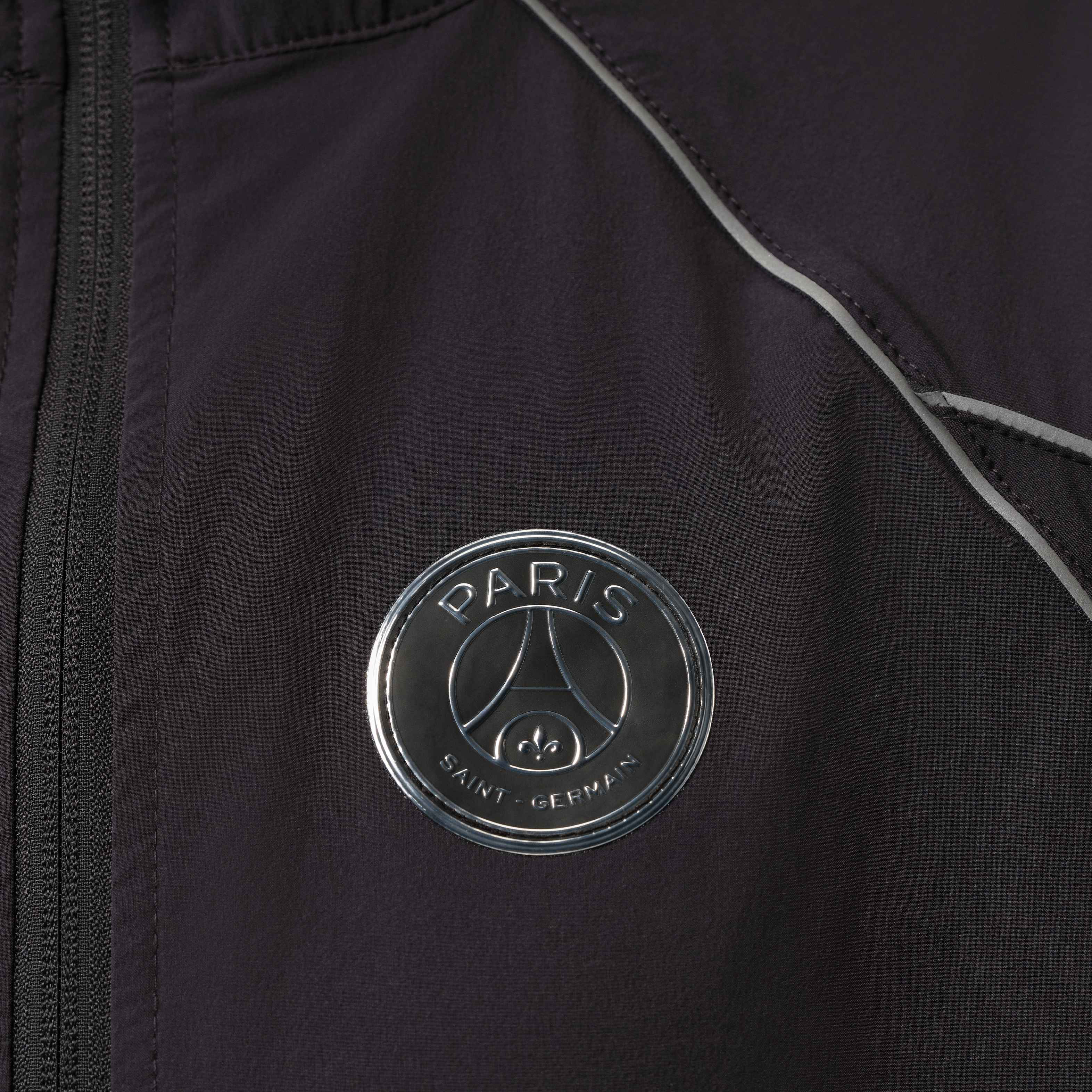 Paris Saint-Germain image number 4