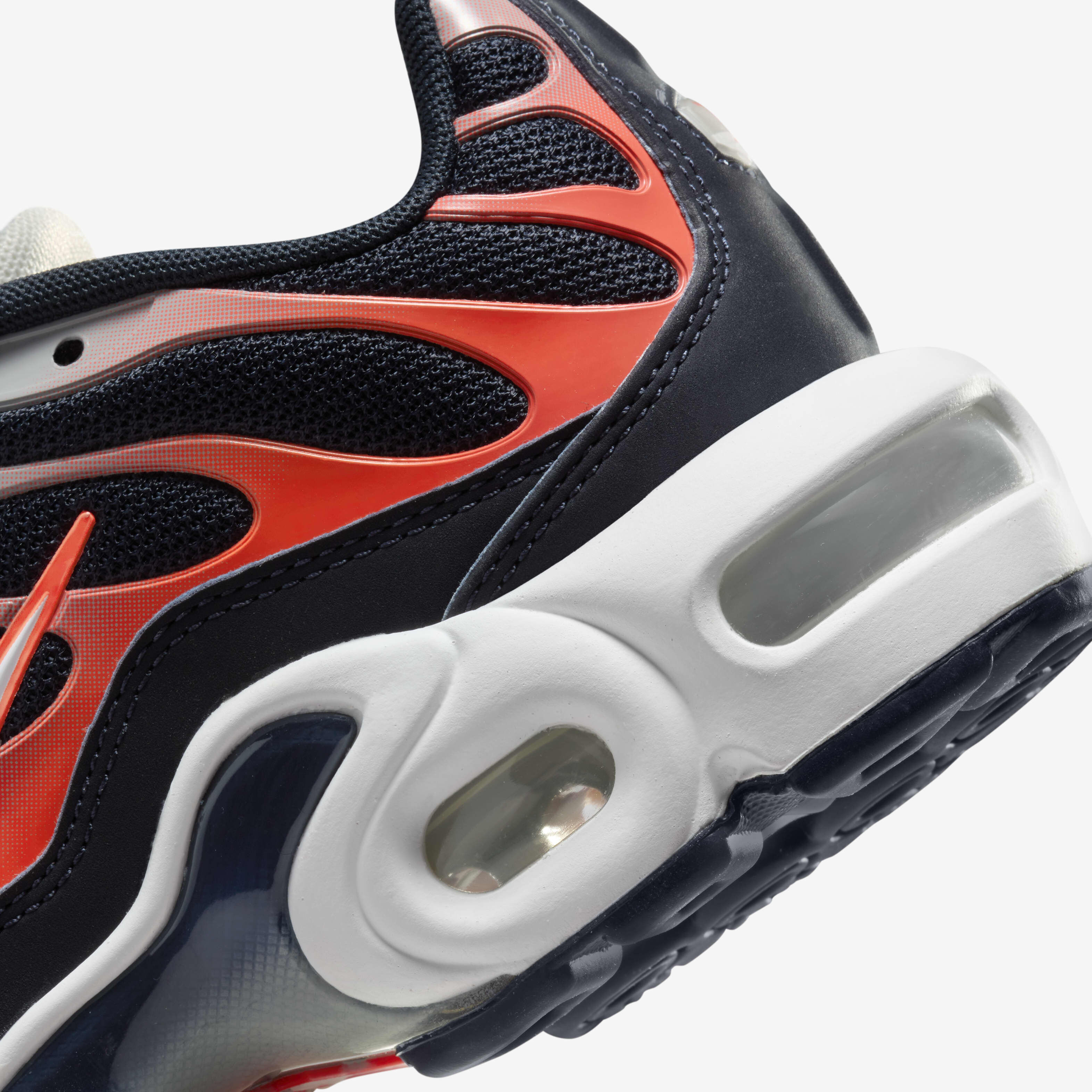 Nike Air Max Plus image number 7