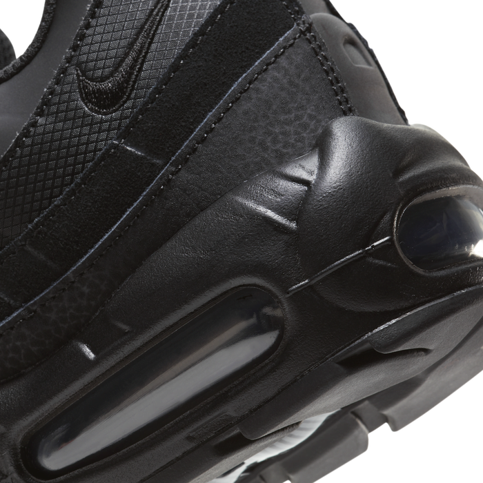 Basket nike air max 95 essential hotsell