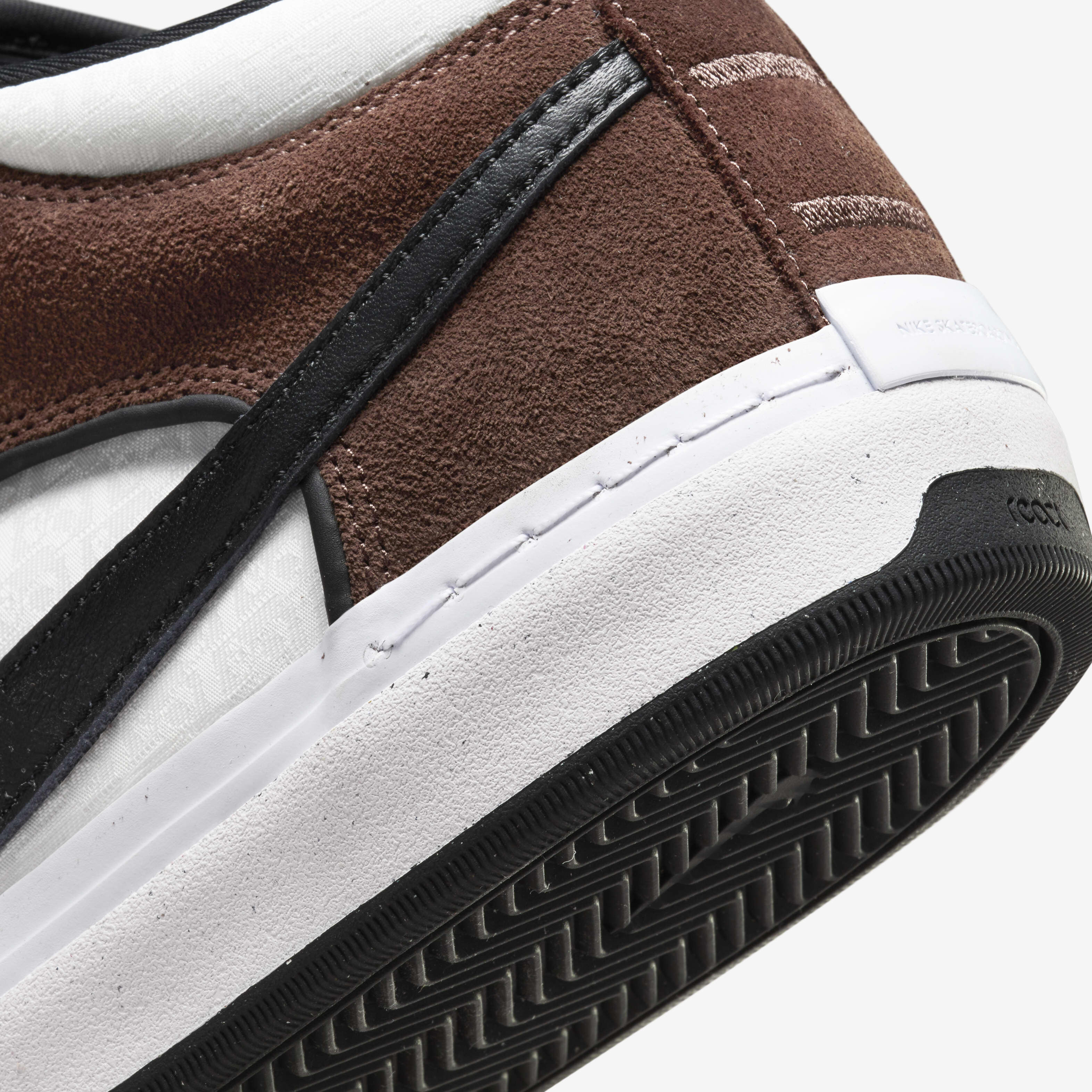 Nike SB React Leo image number 7