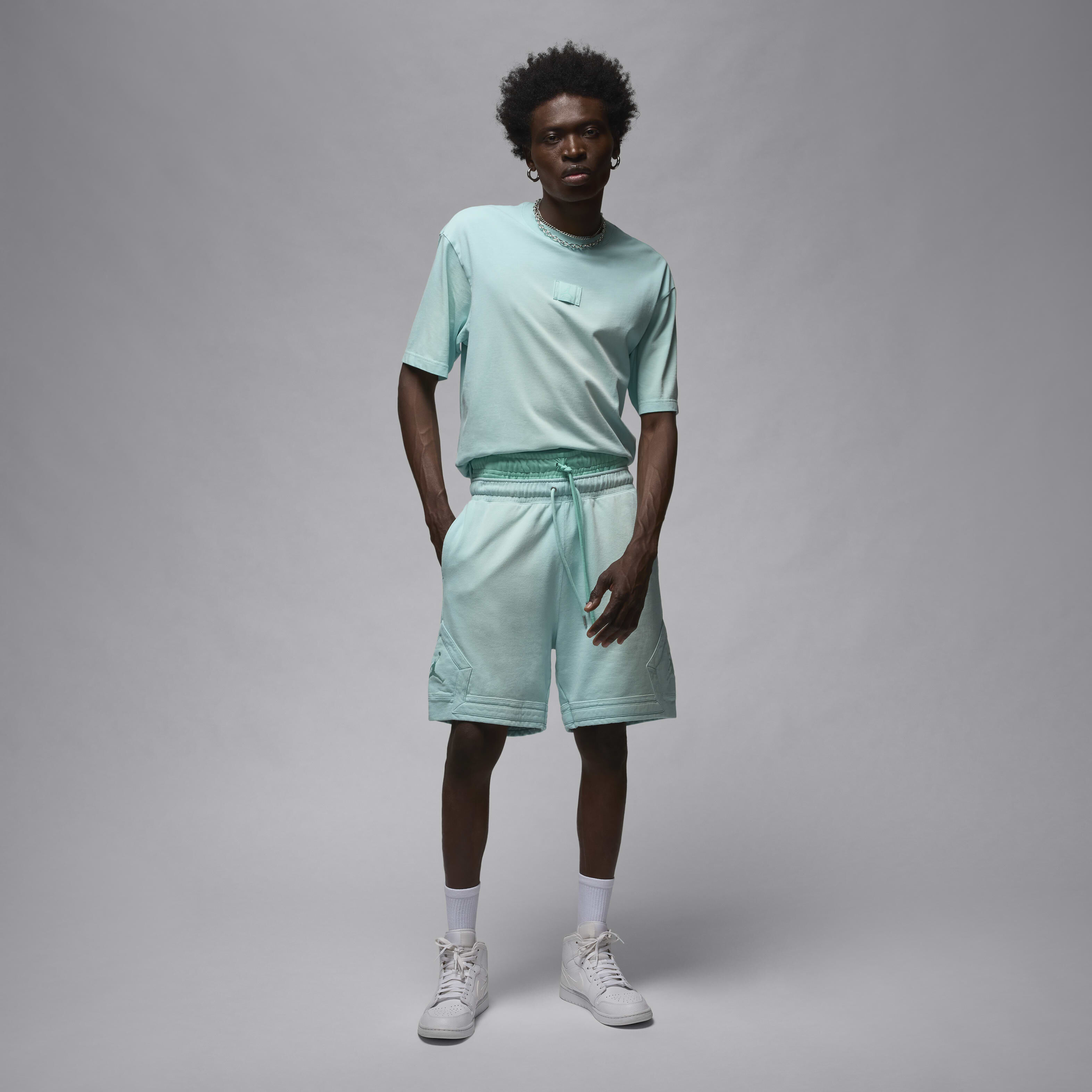 Jordan Flight Essentials 85 image number 4