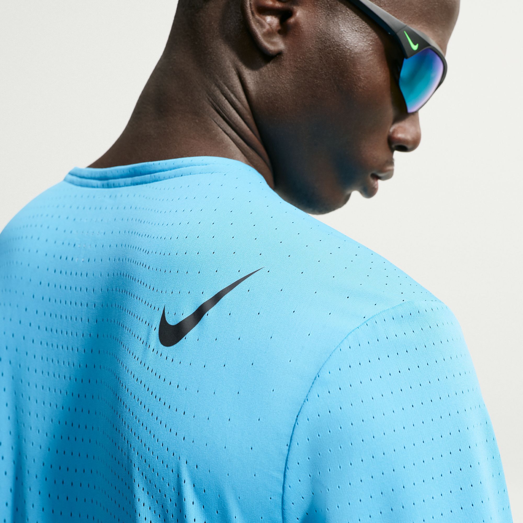 Nike AeroSwift image number 3