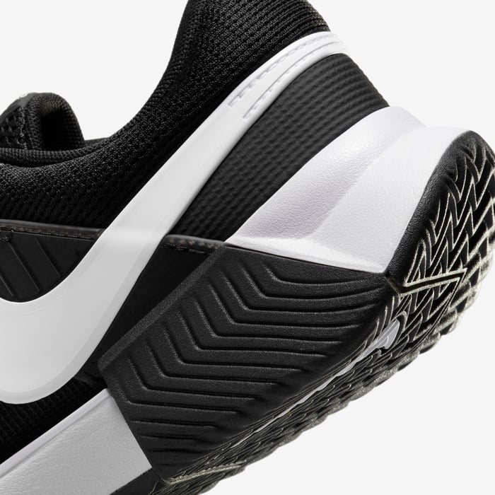 نايكي جي بي تشالنج 1 image number 7 نايكي جي بي تشالنج 1 image number 7