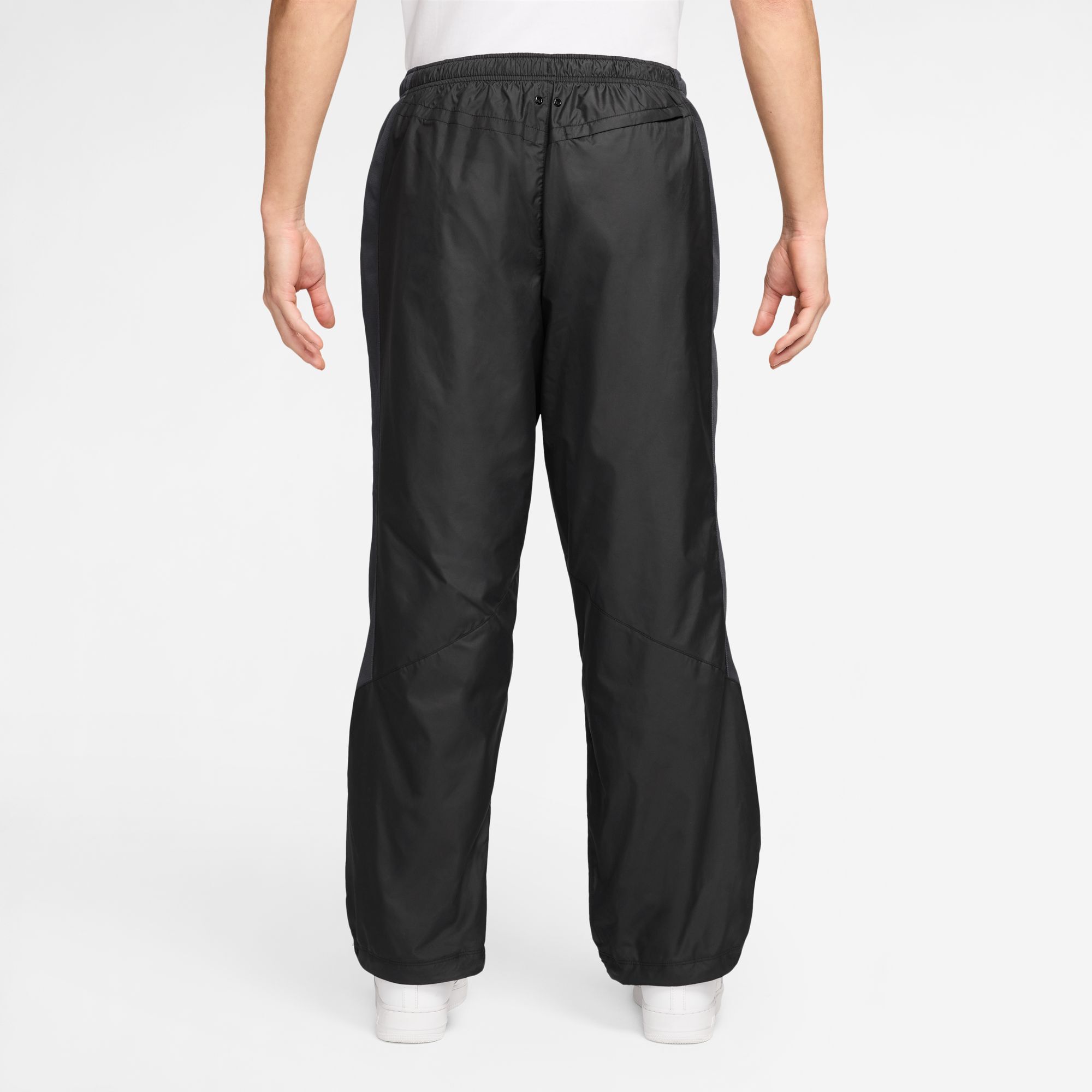 Nike Windrunner image number 1