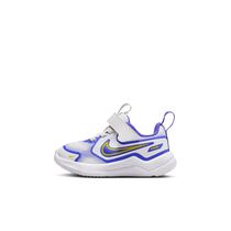 Nike Cosmic Runner