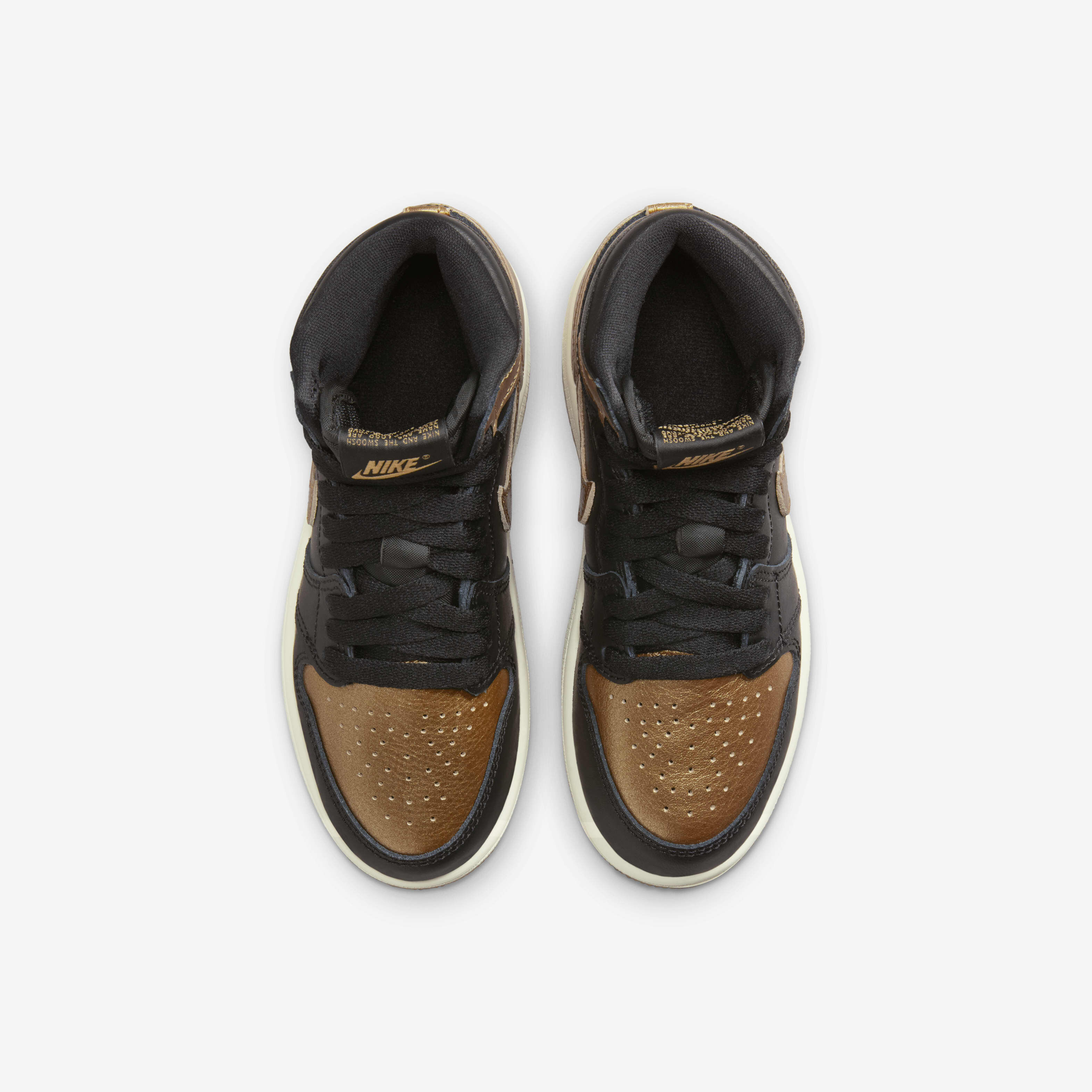 Jordan 1 Retro High OG image number 3