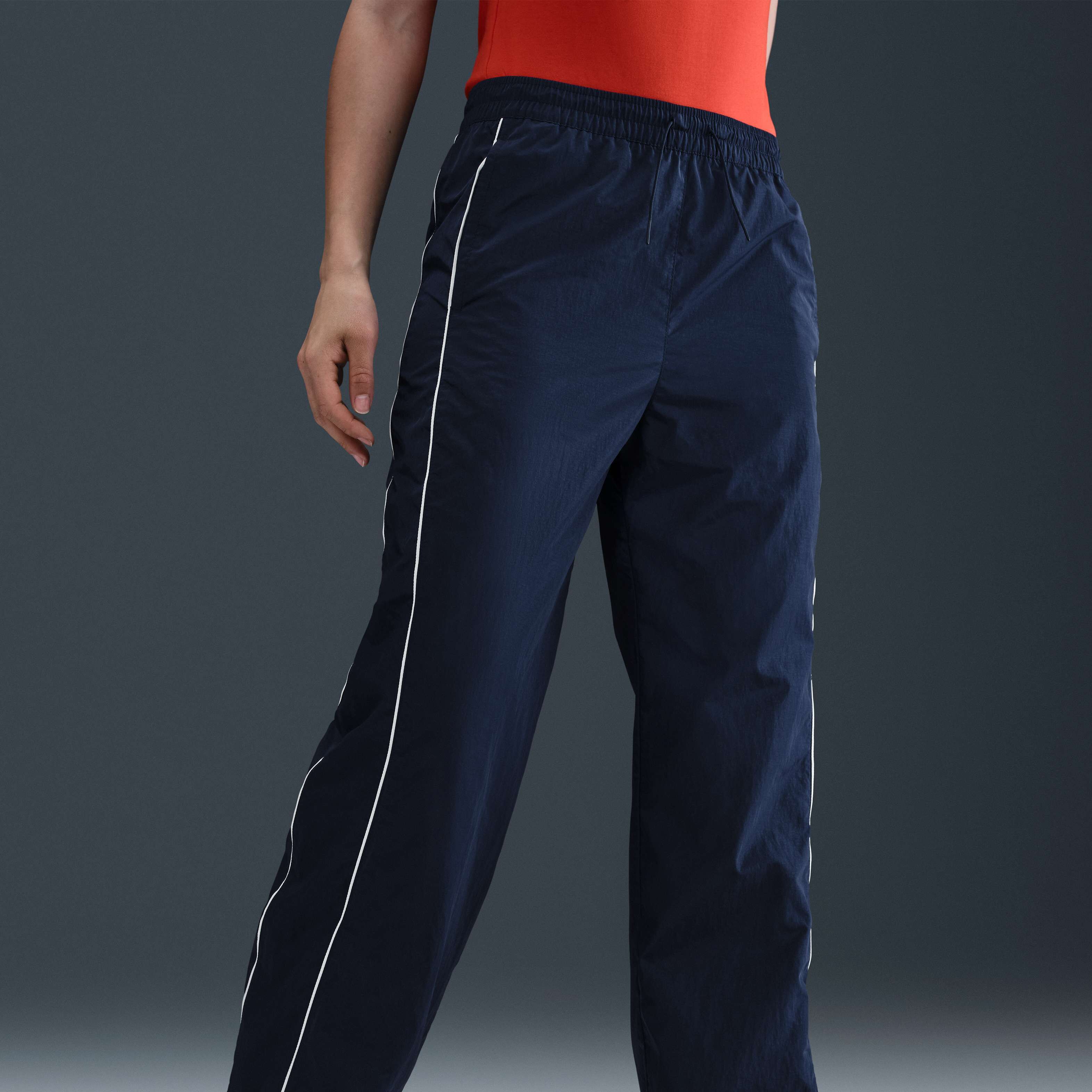 Nike Windrunner image number 1