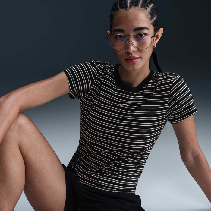 نايكي سبورتسوير تشيل نت image number 2 نايكي سبورتسوير تشيل نت image number 2