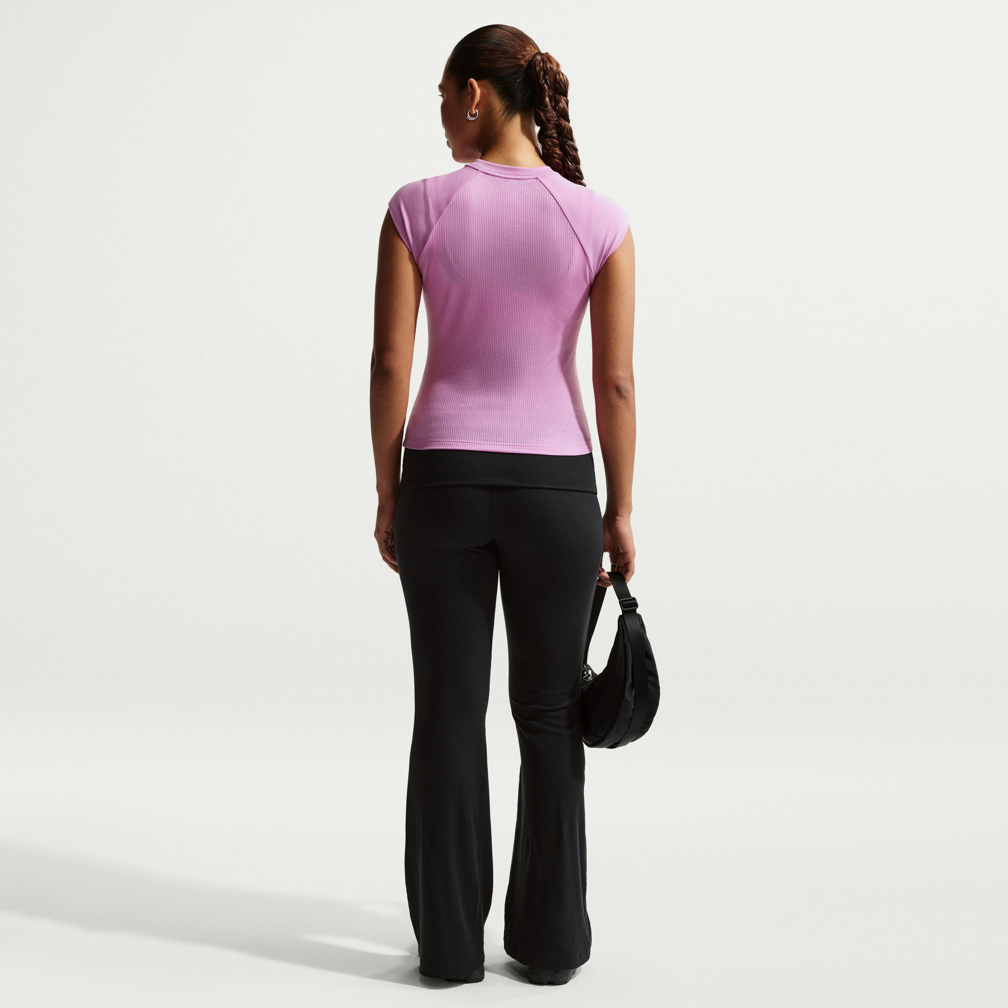 نايكي سبورتسوير تشيل نت image number 1