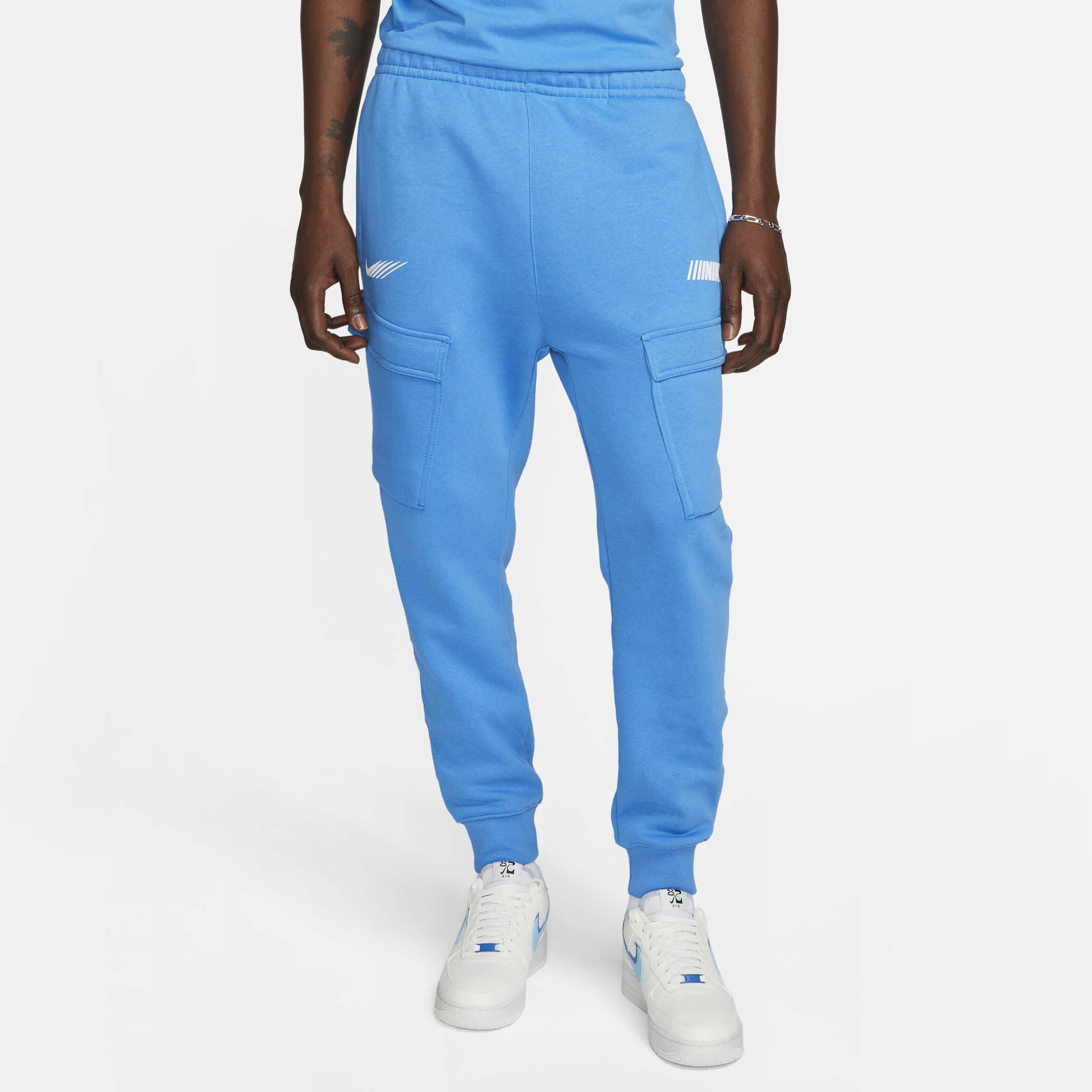 Nike Sportswear Standard Issue image number 0