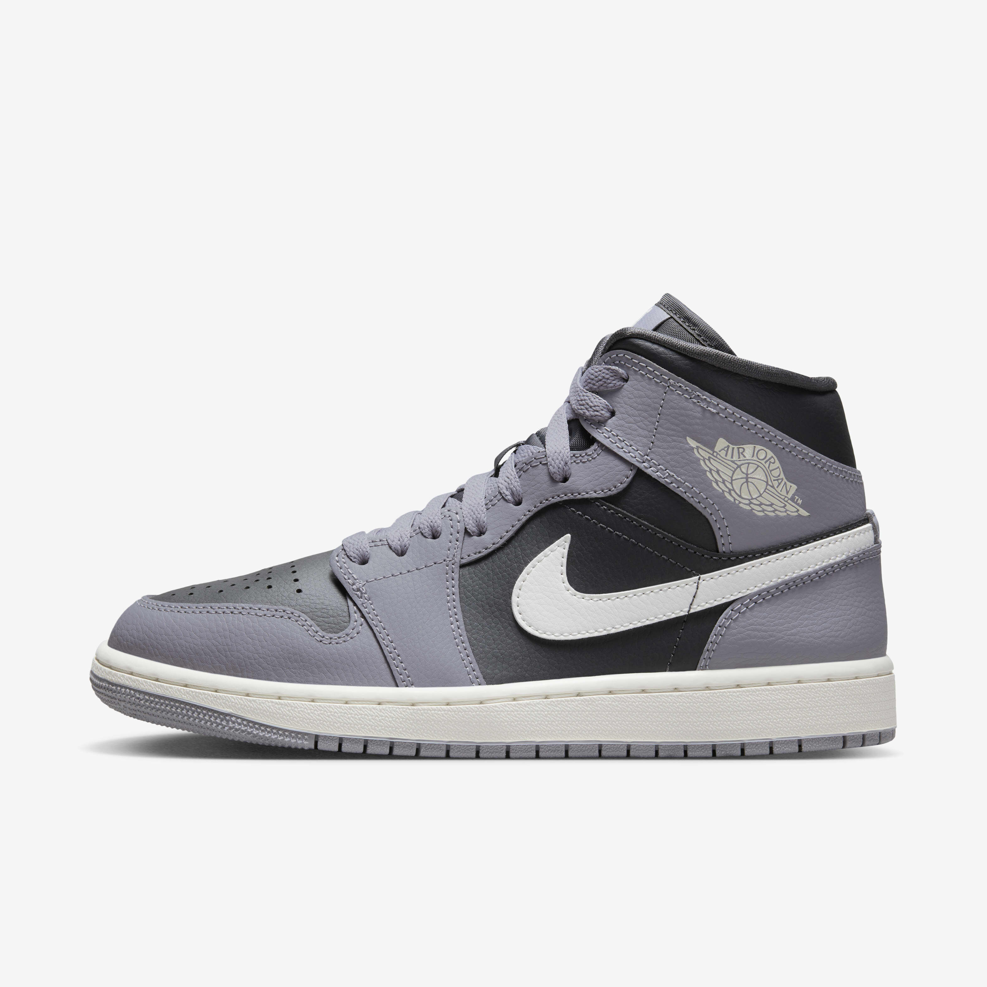 Air Jordan 1 Mid image number 0