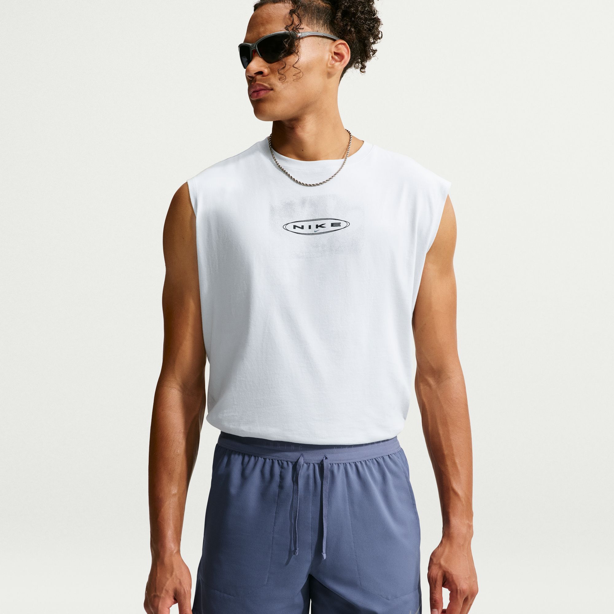 Nike Stride image number 2