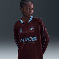 Nike Sportswear