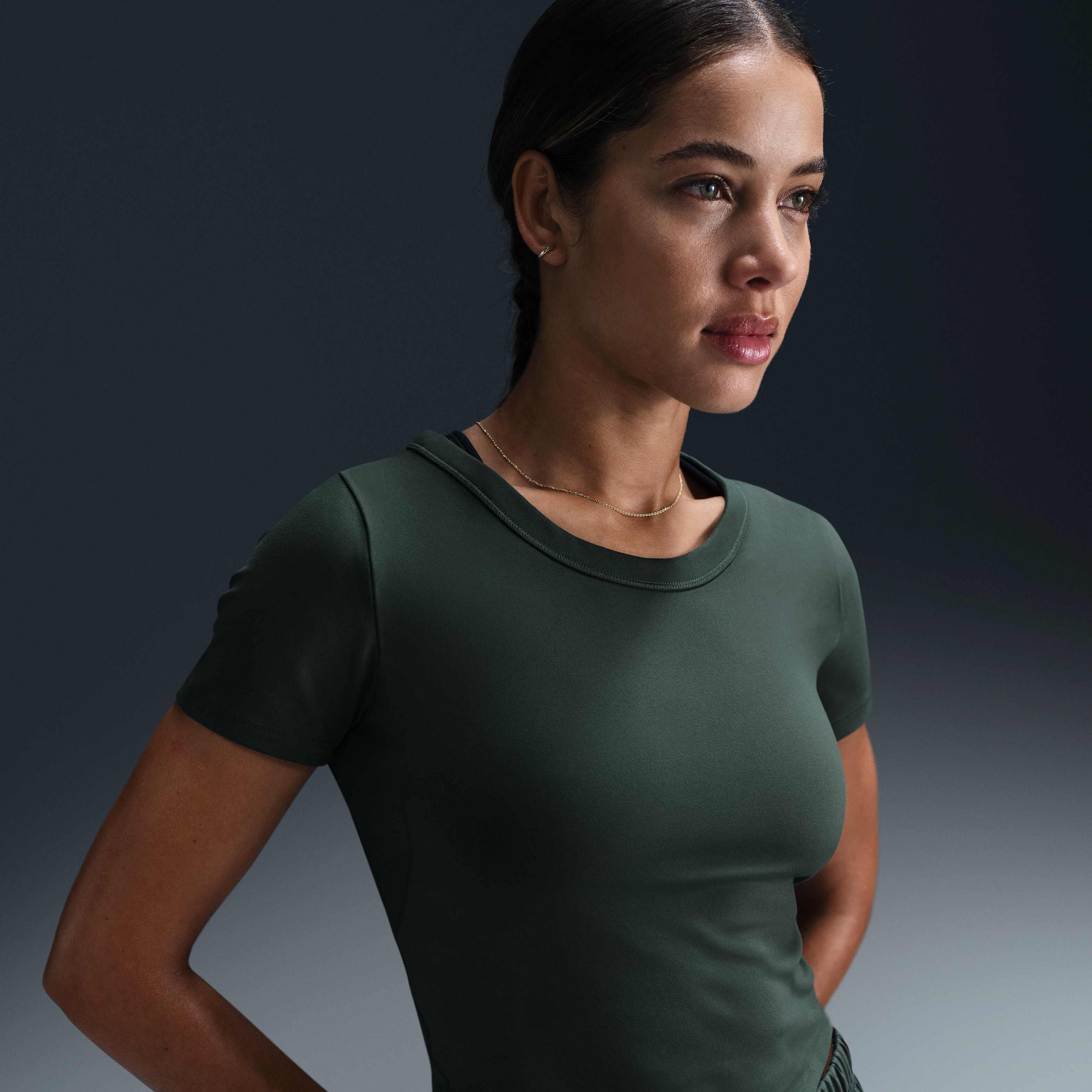 نايكي ون فيتد image number 0