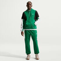 Nike Sportswear Club