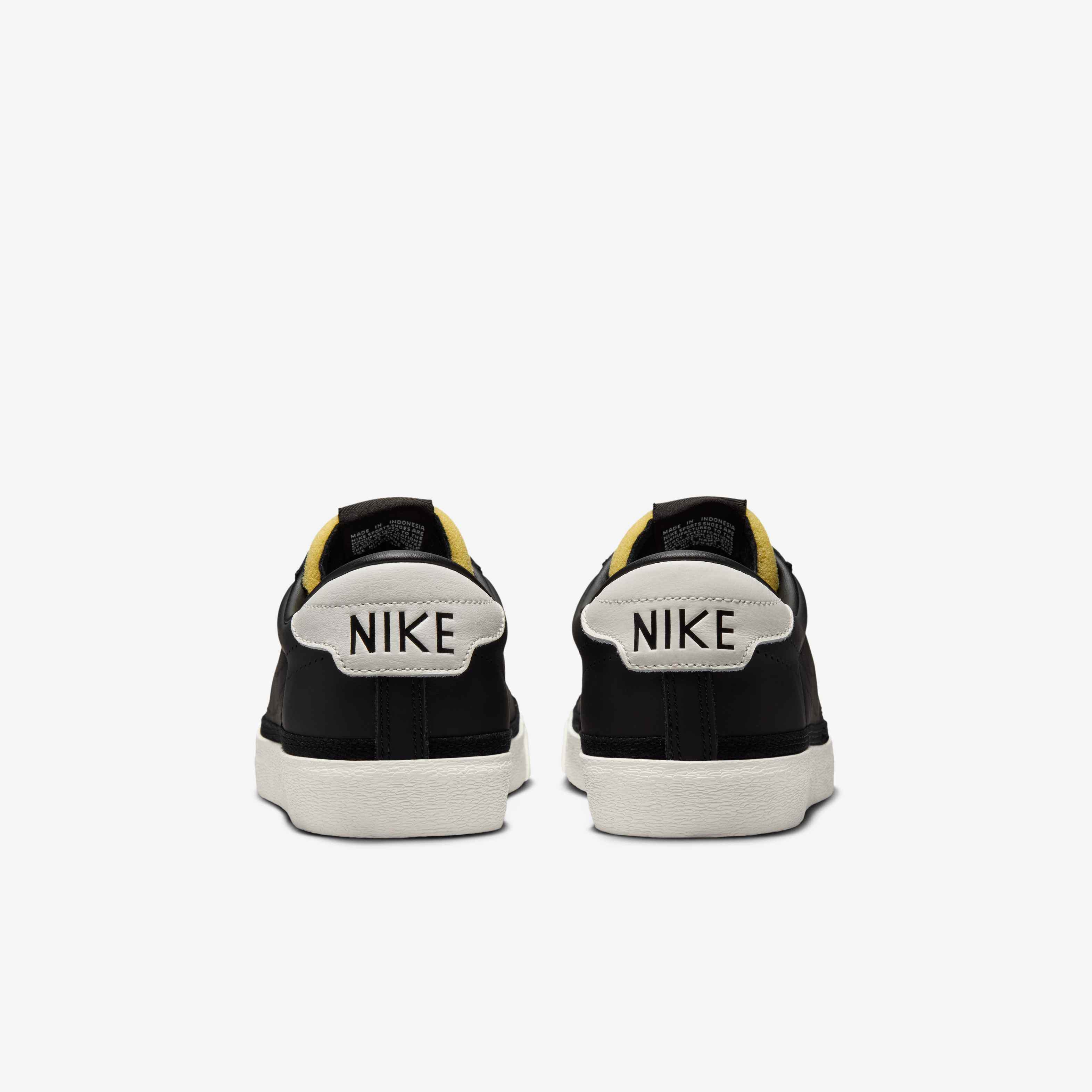 Nike Tennis Classic image number 5