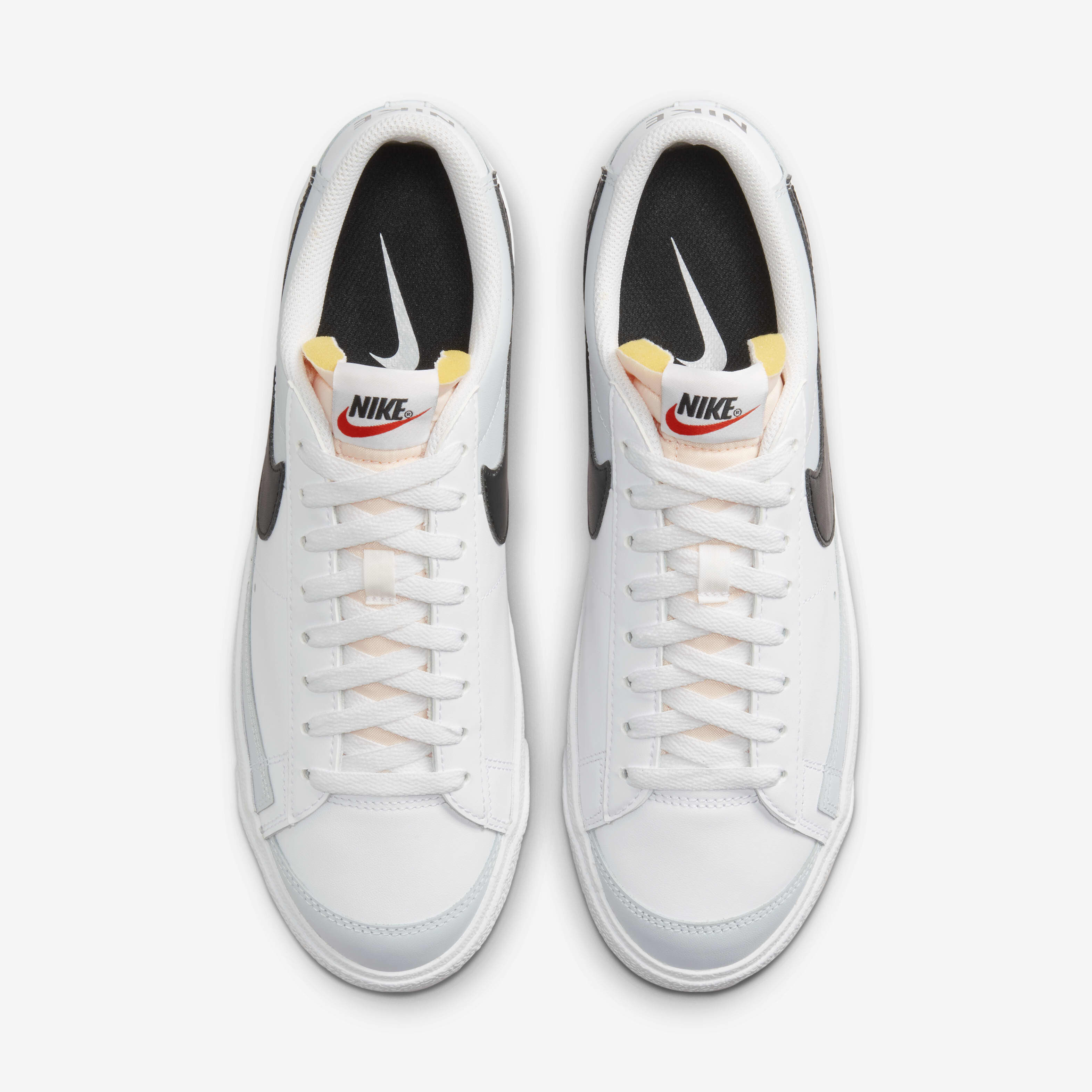 Nike Blazer Low '77 Vintage image number 3