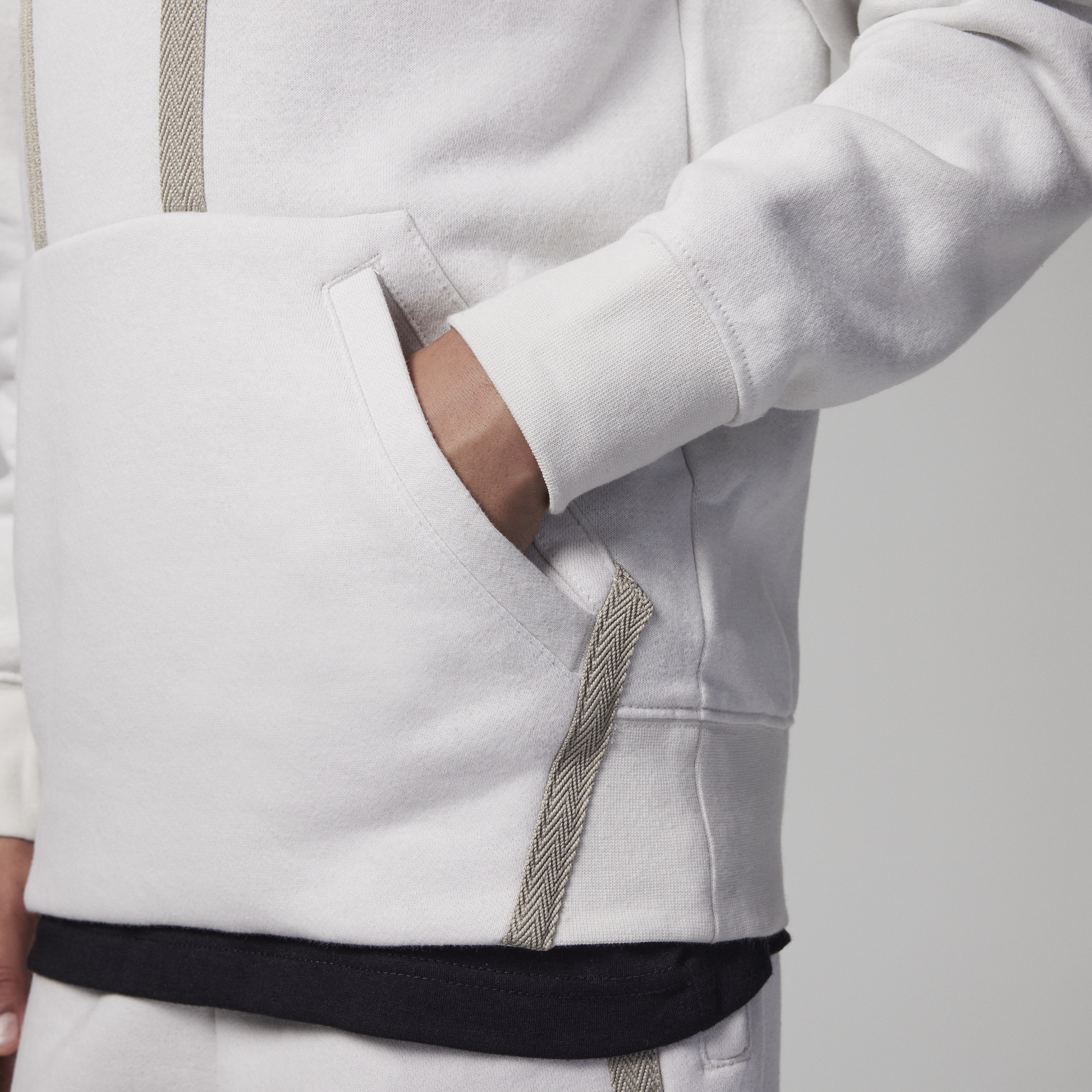 Jordan Paris Saint-Germain Fleece Pullover Hoodie image number 3