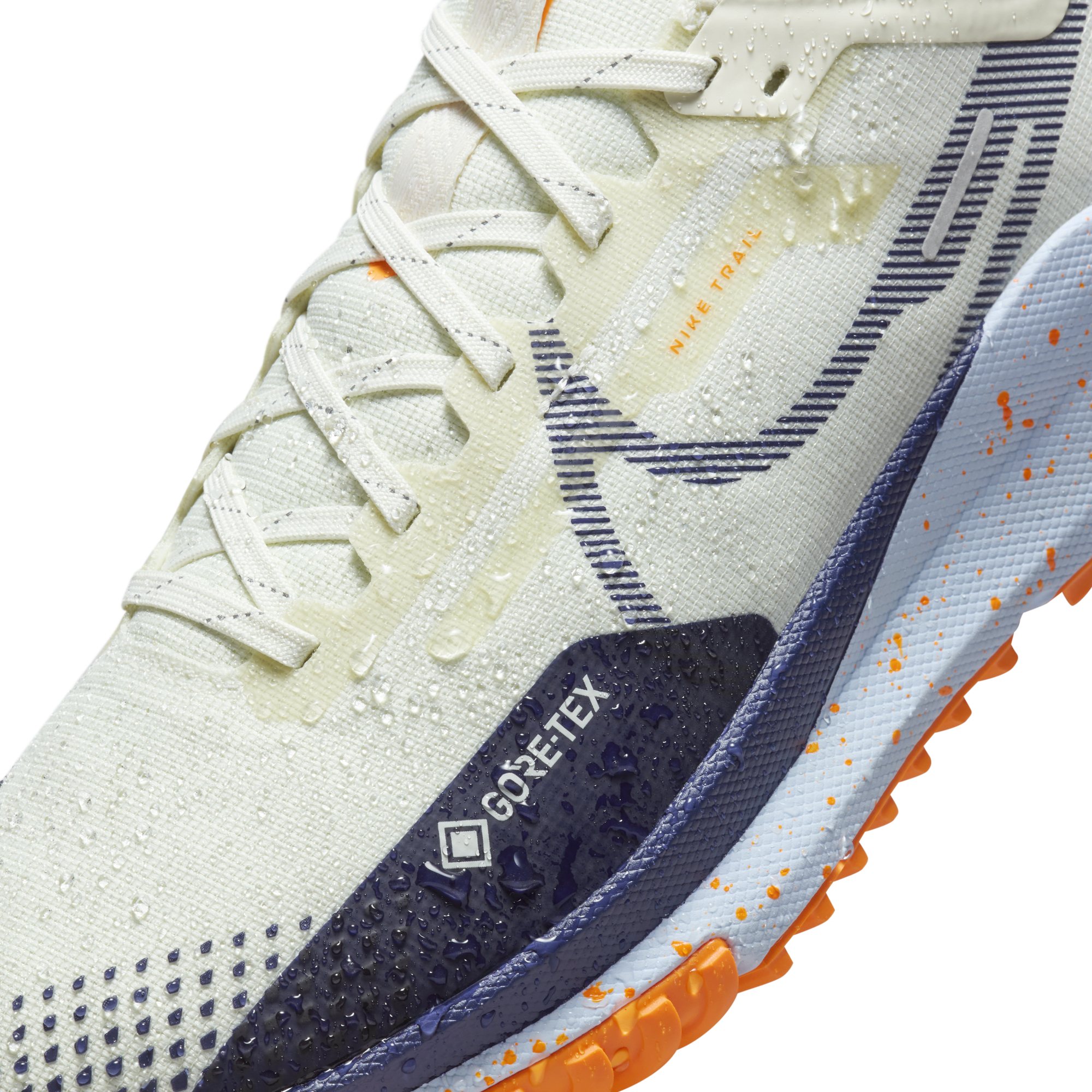 Nike trail hotsell shoes mens