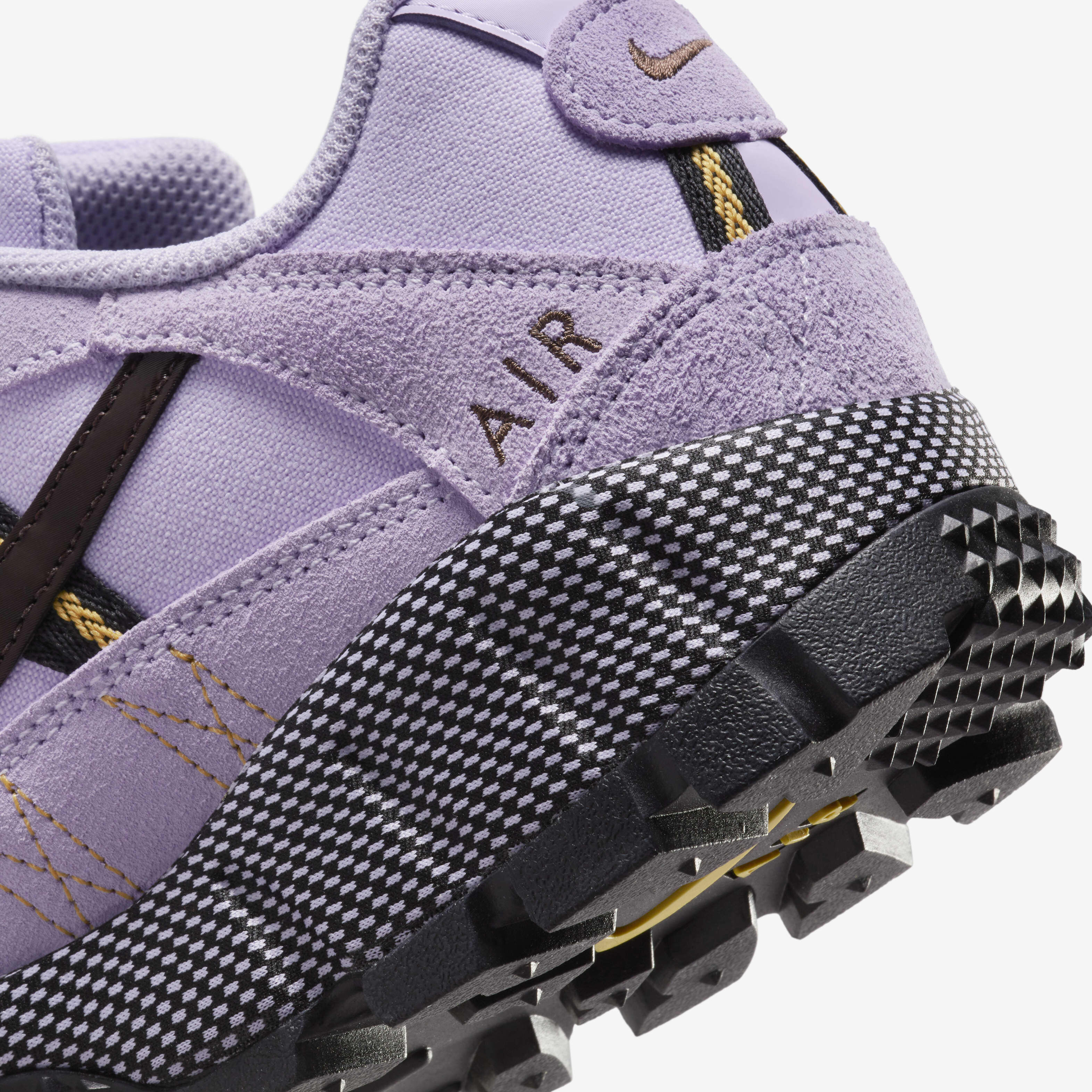 Nike Air Humara image number 7