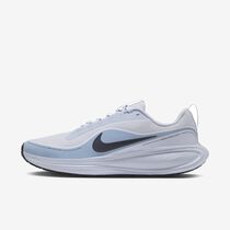 Nike Revolution 8 Utility