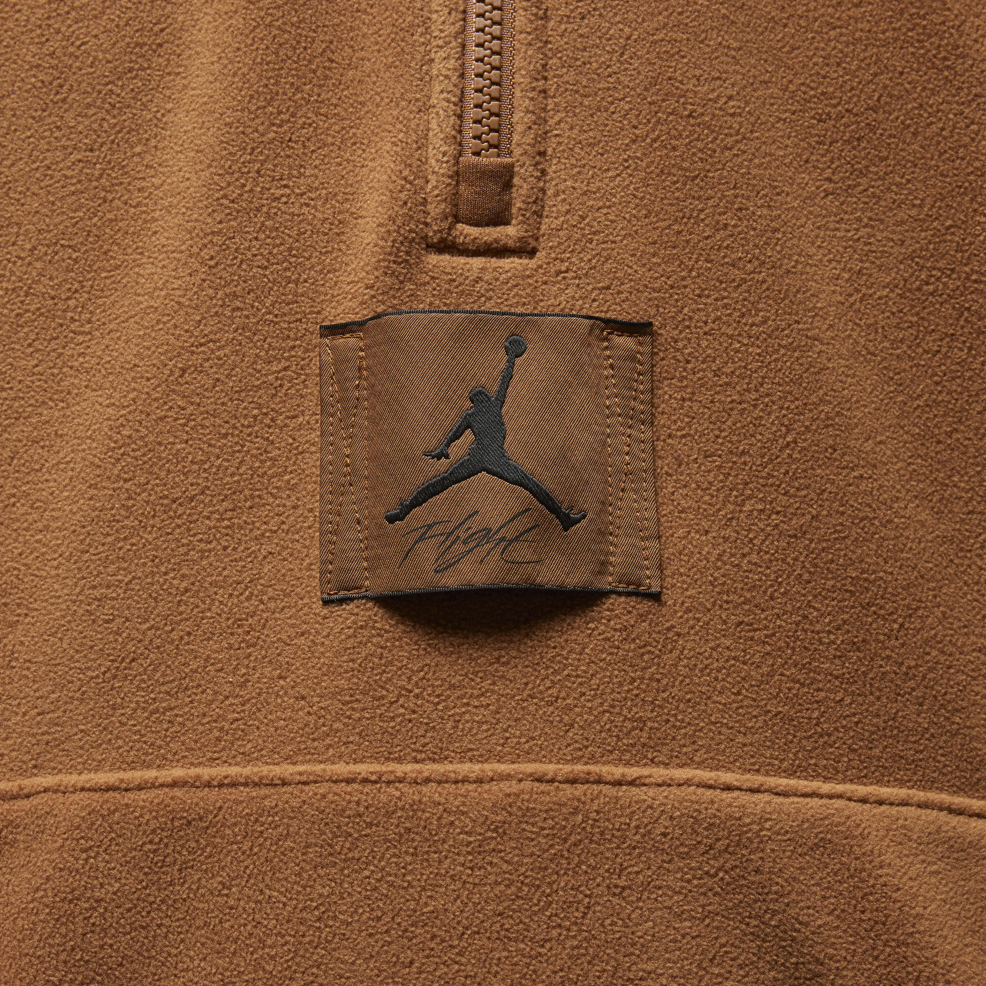 Jordan Essentials image number 3