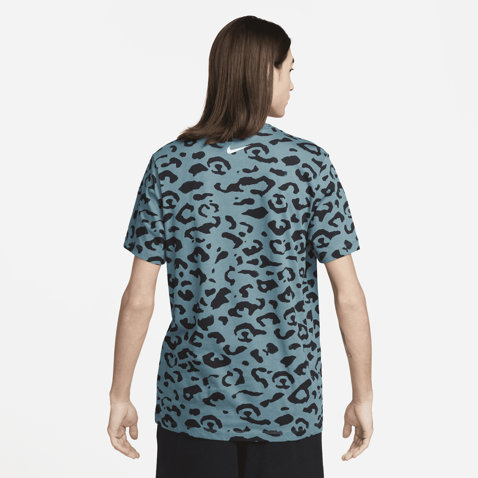 Nike animal print tee new arrivals
