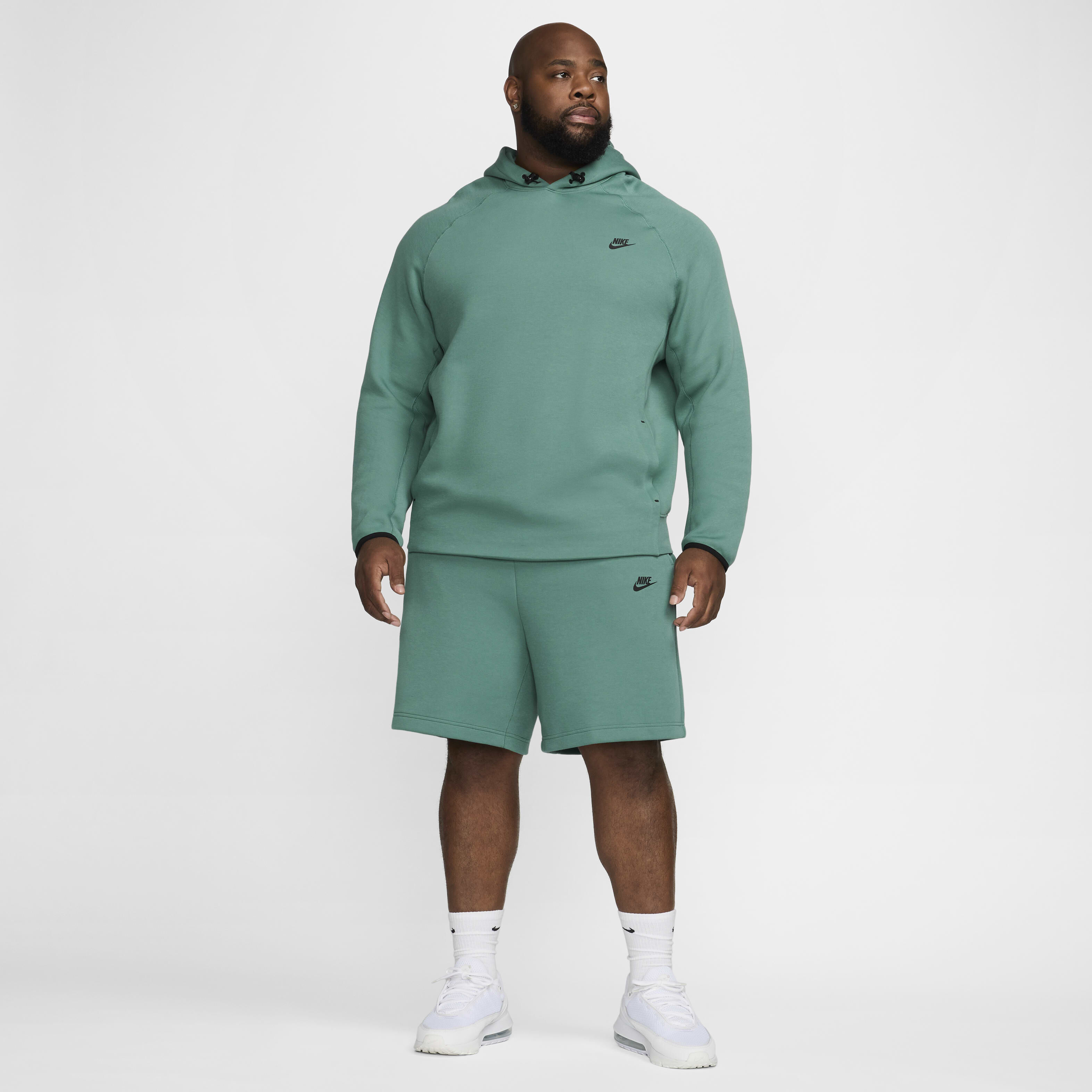 Nike Sportswear Tech Fleece image number 18