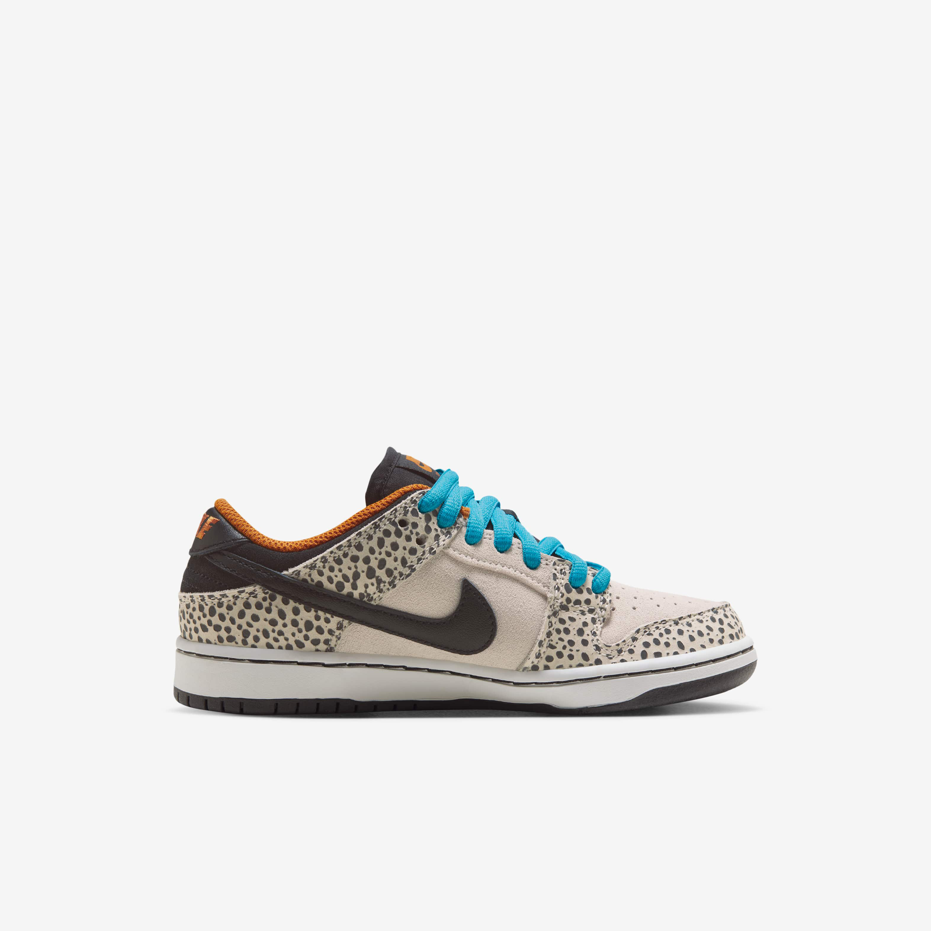 Nike SB Dunk Low Pro Electric image number 2