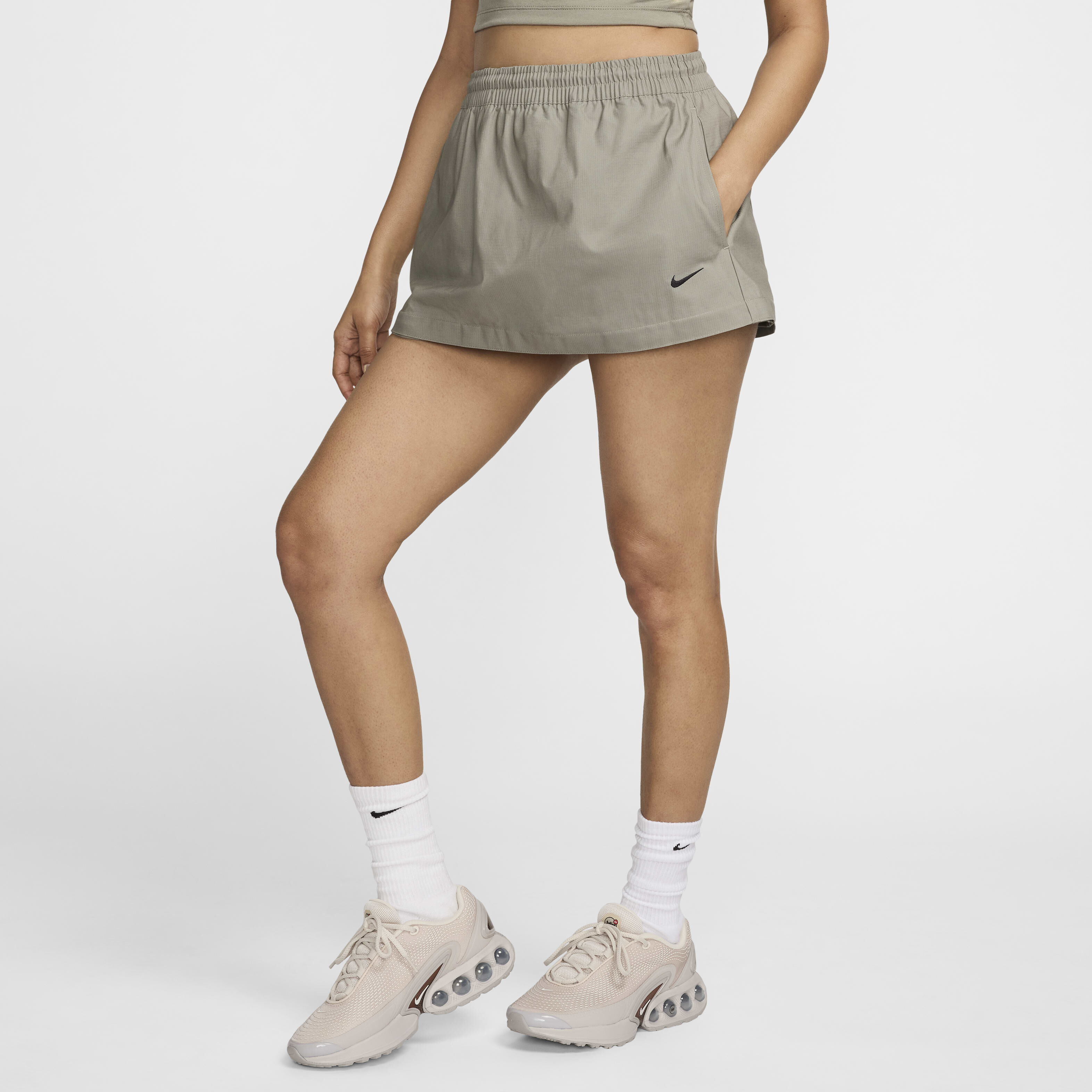 スカート Nike  Women's Mid-Rise Woven Cargo Midi Skirt Buy Nike Sportswear Essential Women's Mid-Rise Woven Cargo