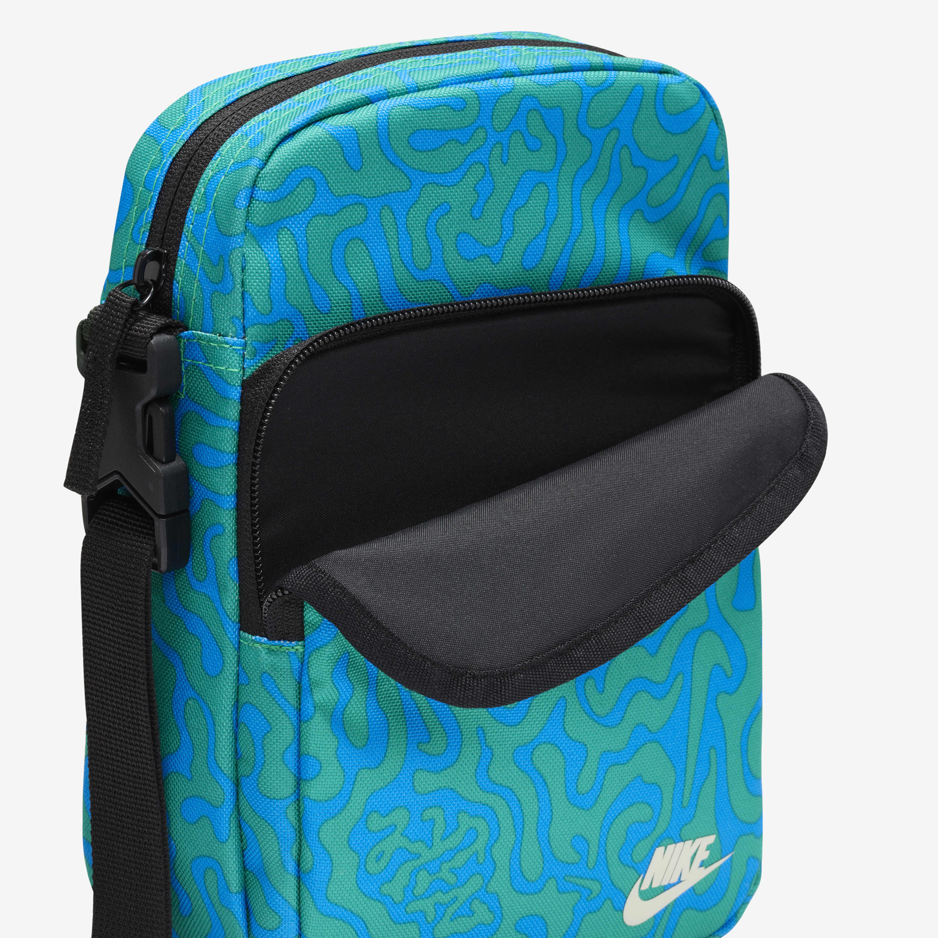 Nike Heritage image number 5
