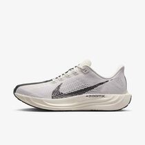 Nike Pegasus Plus