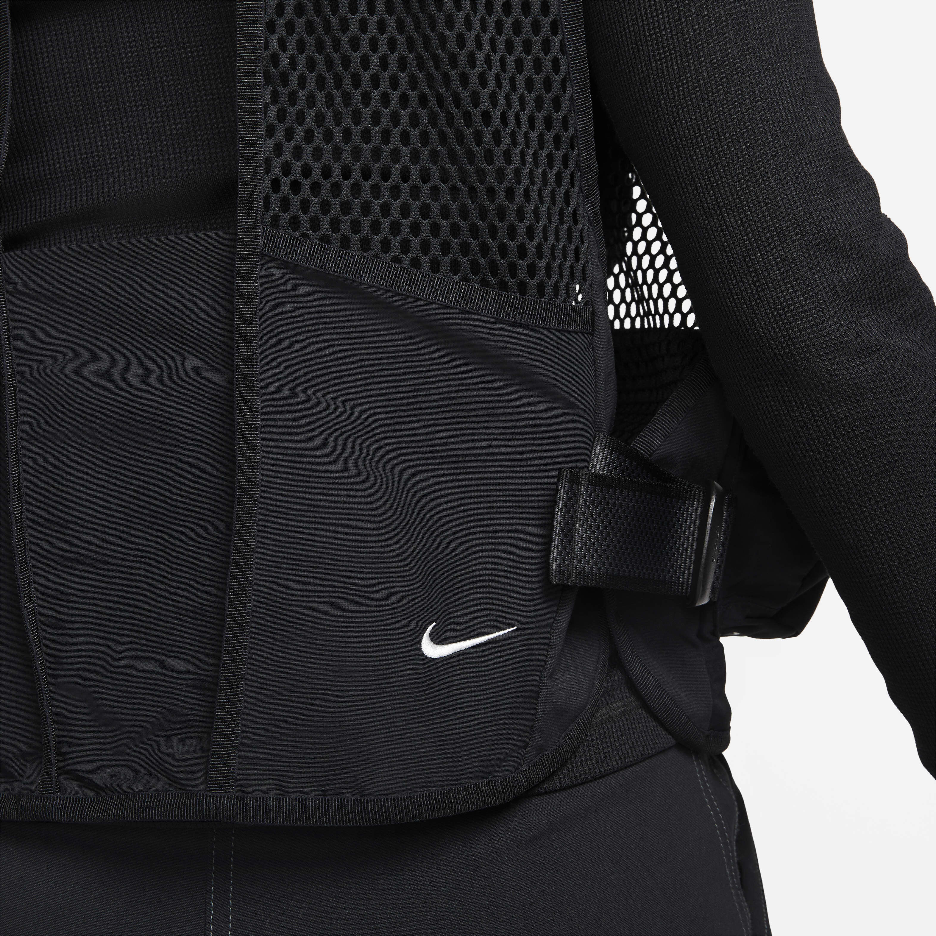Buy Nike ACG Buttles Gilet - Black/Summit White/Summit White Buy Nike ACG Buttles Gilet - Black/Summit White/Summit White