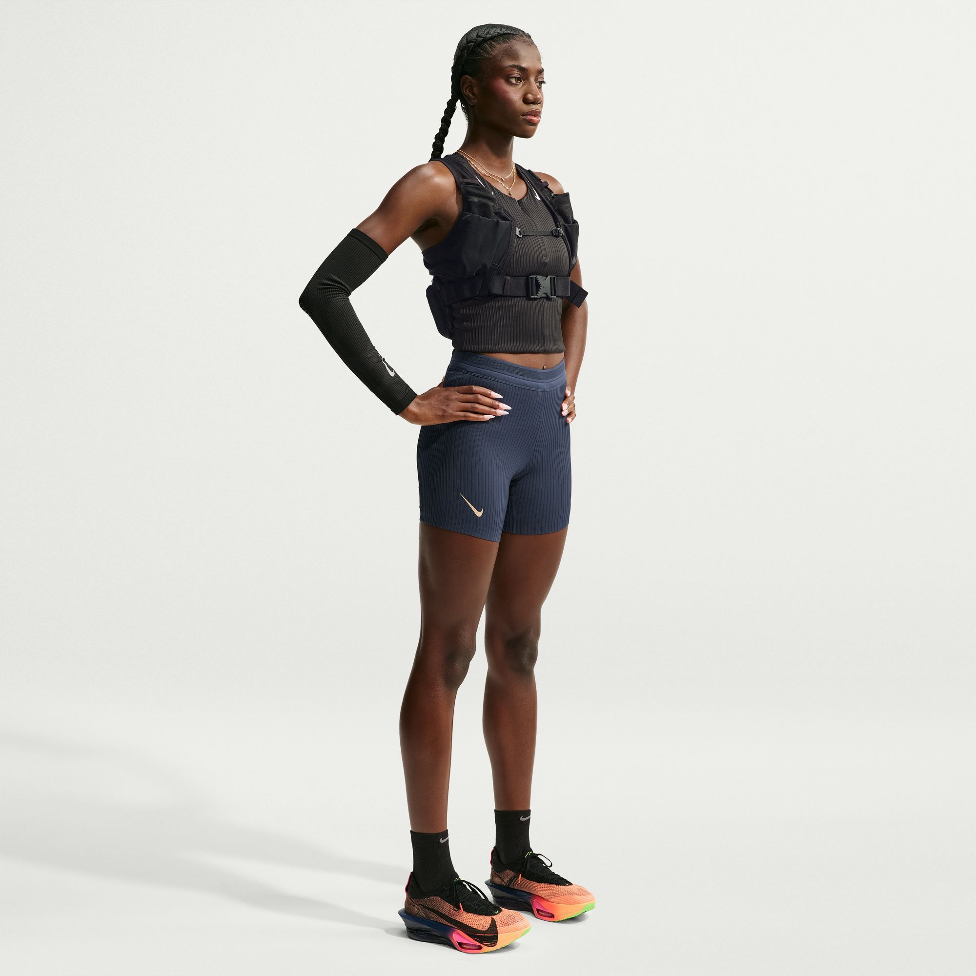 Nike AeroSwift image number 0