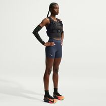Nike AeroSwift