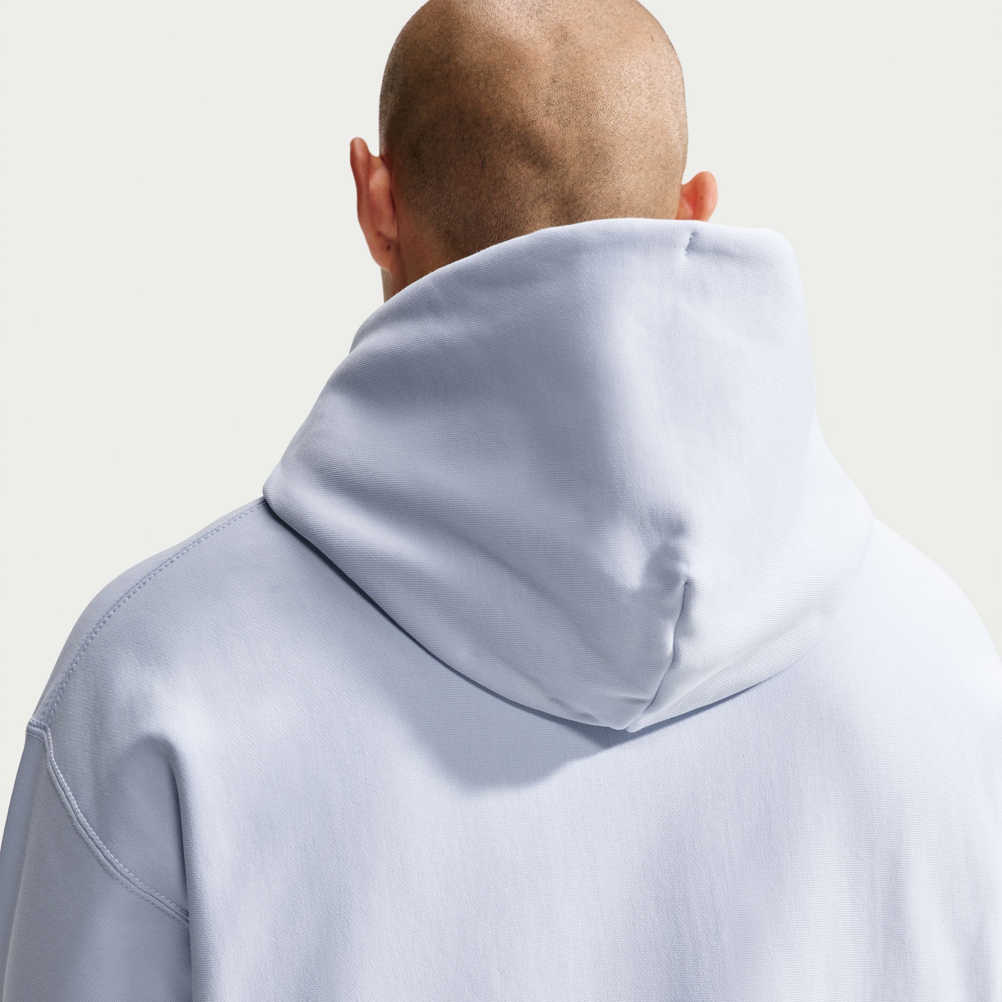 Nike Solo Swoosh image number 3