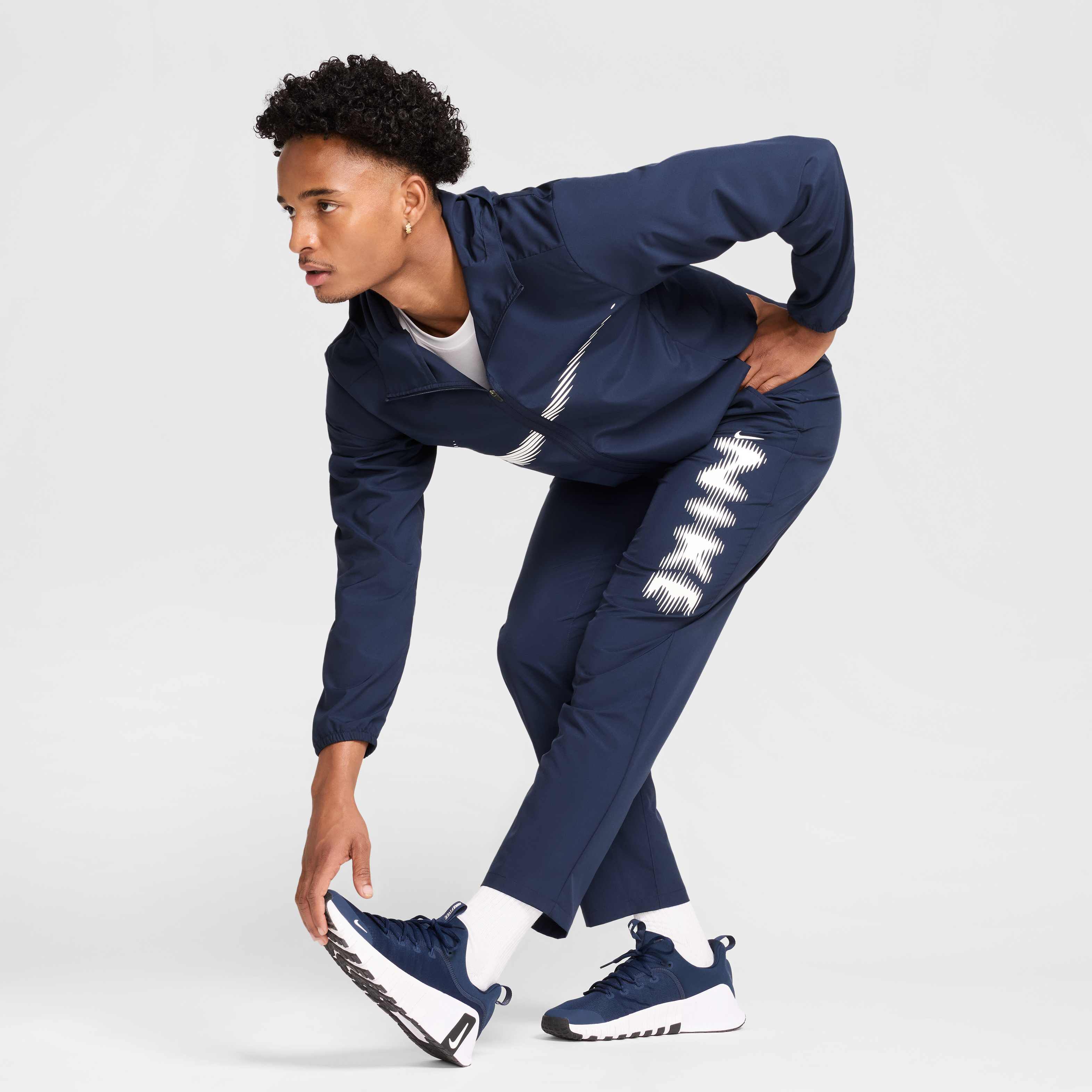 Nike Form image number 4